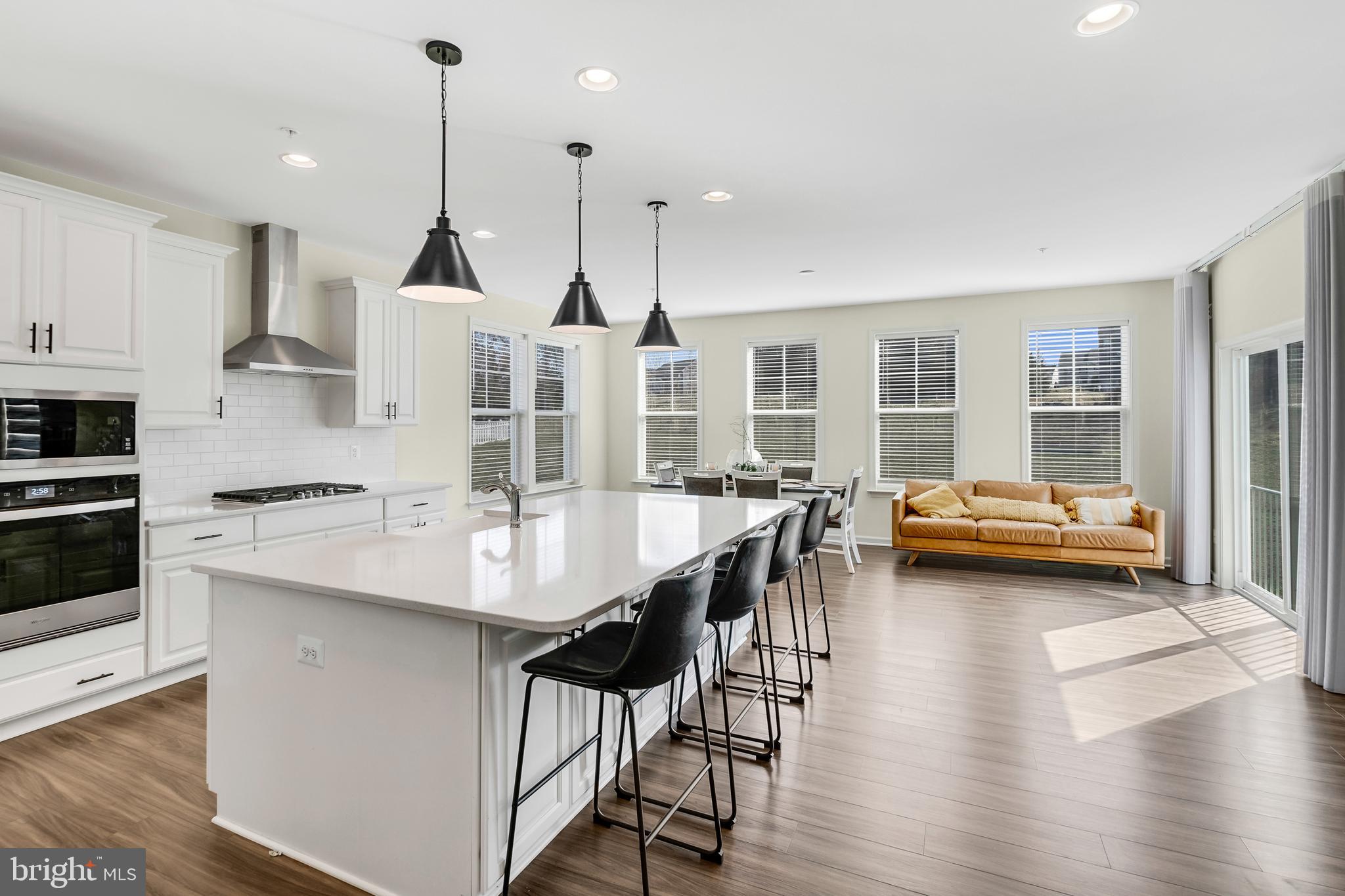 WEST FIELDS - Residential