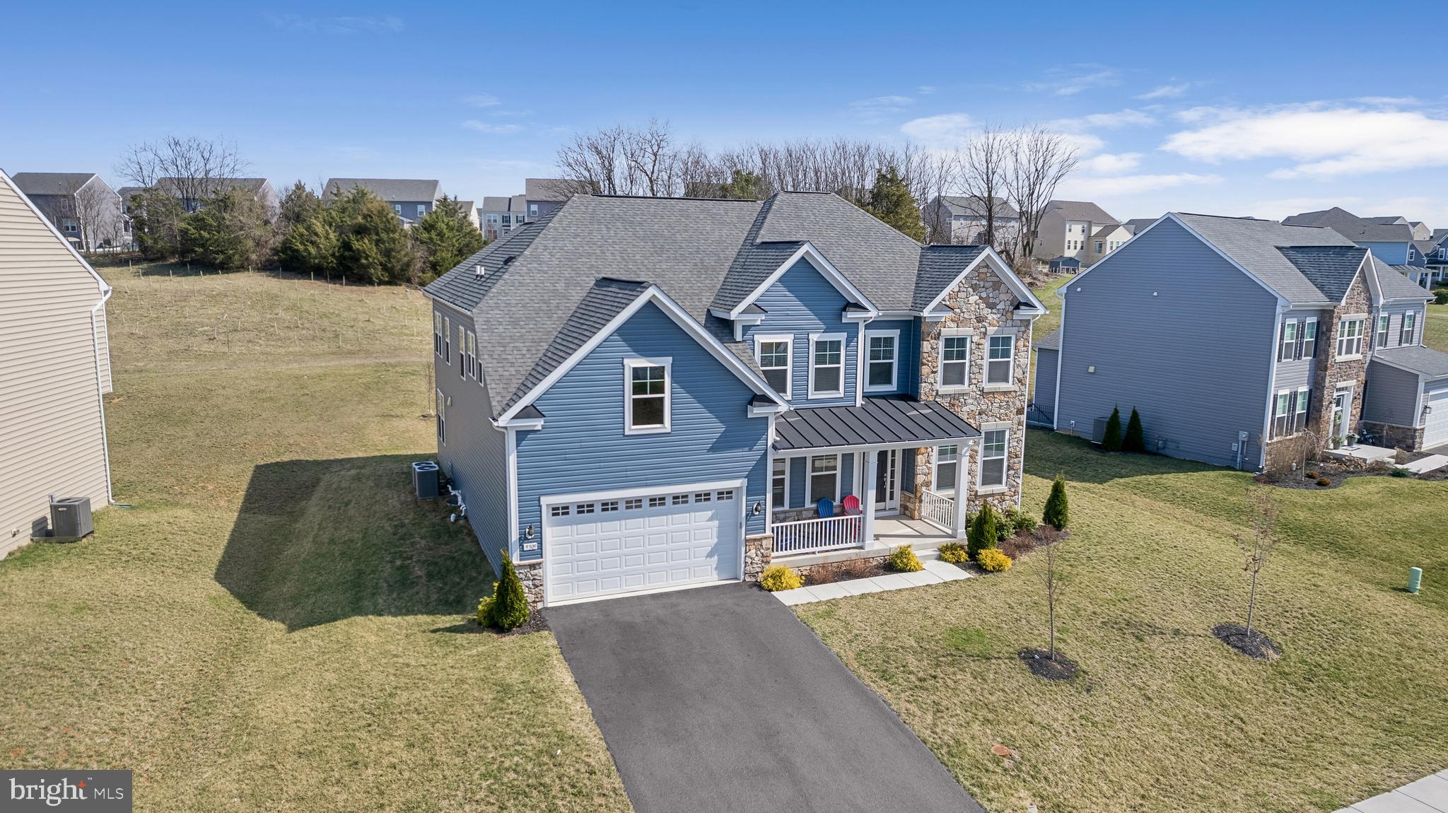 WEST FIELDS - Residential