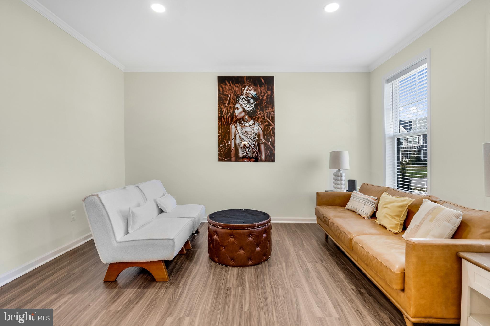 WEST FIELDS - Residential