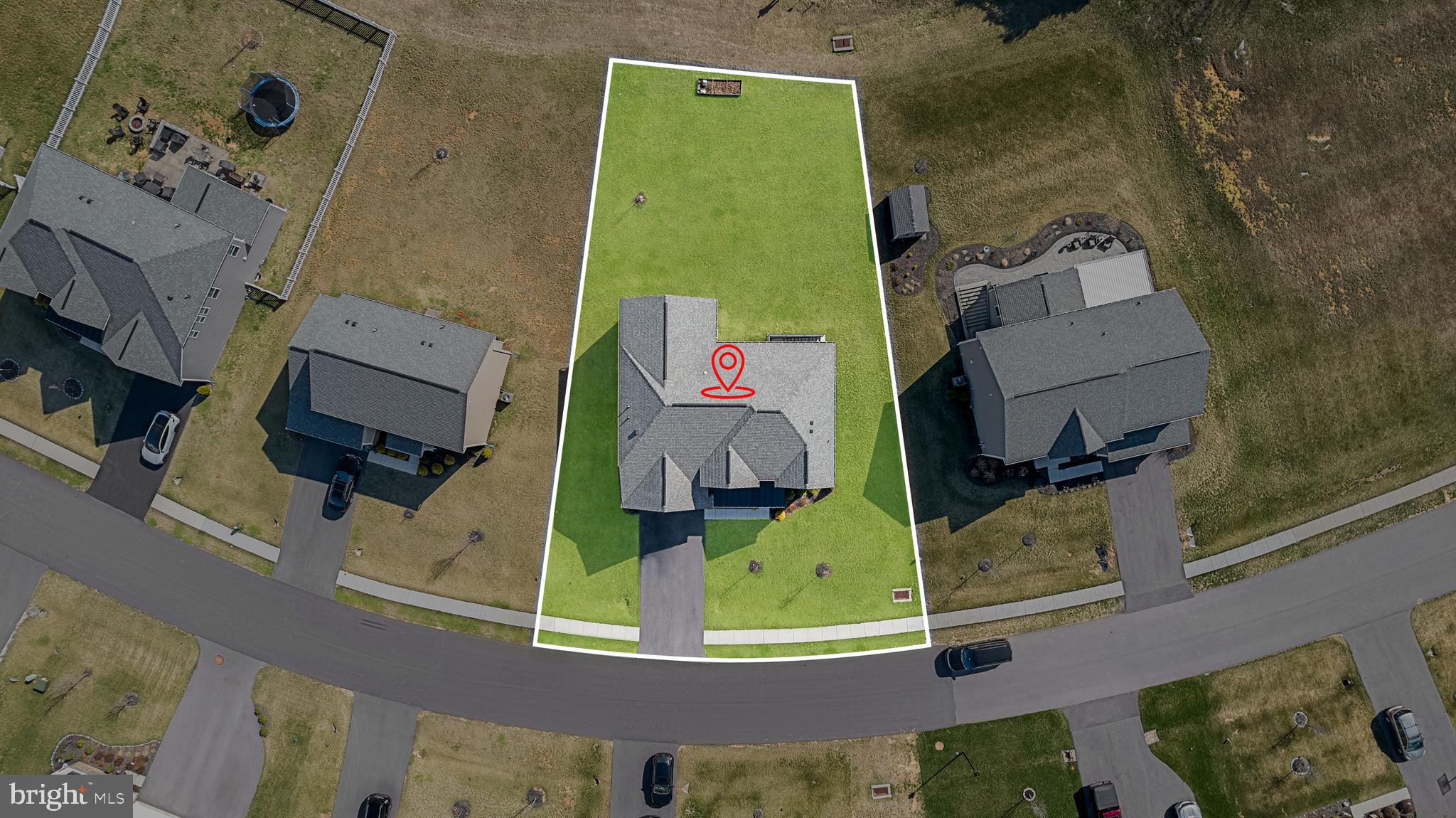 WEST FIELDS - Residential