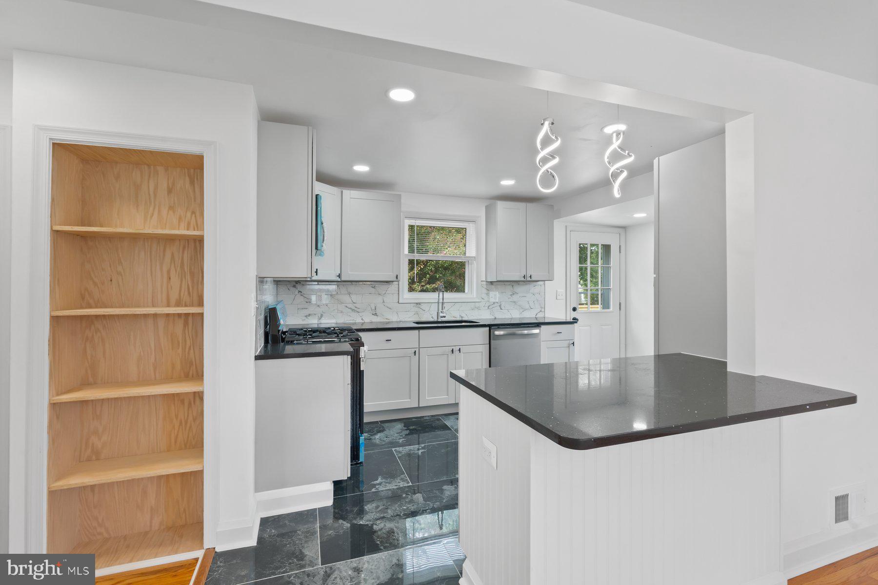 CEDONIA - Residential