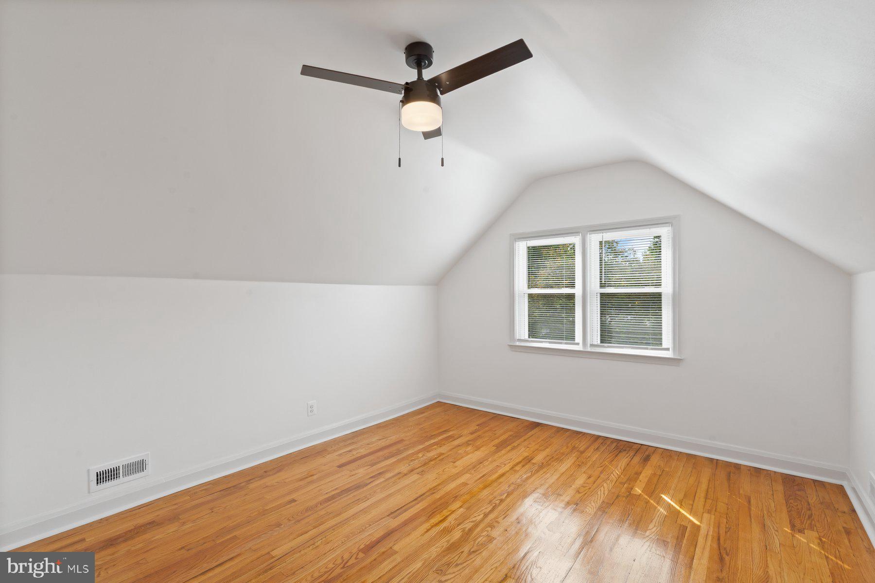 CEDONIA - Residential