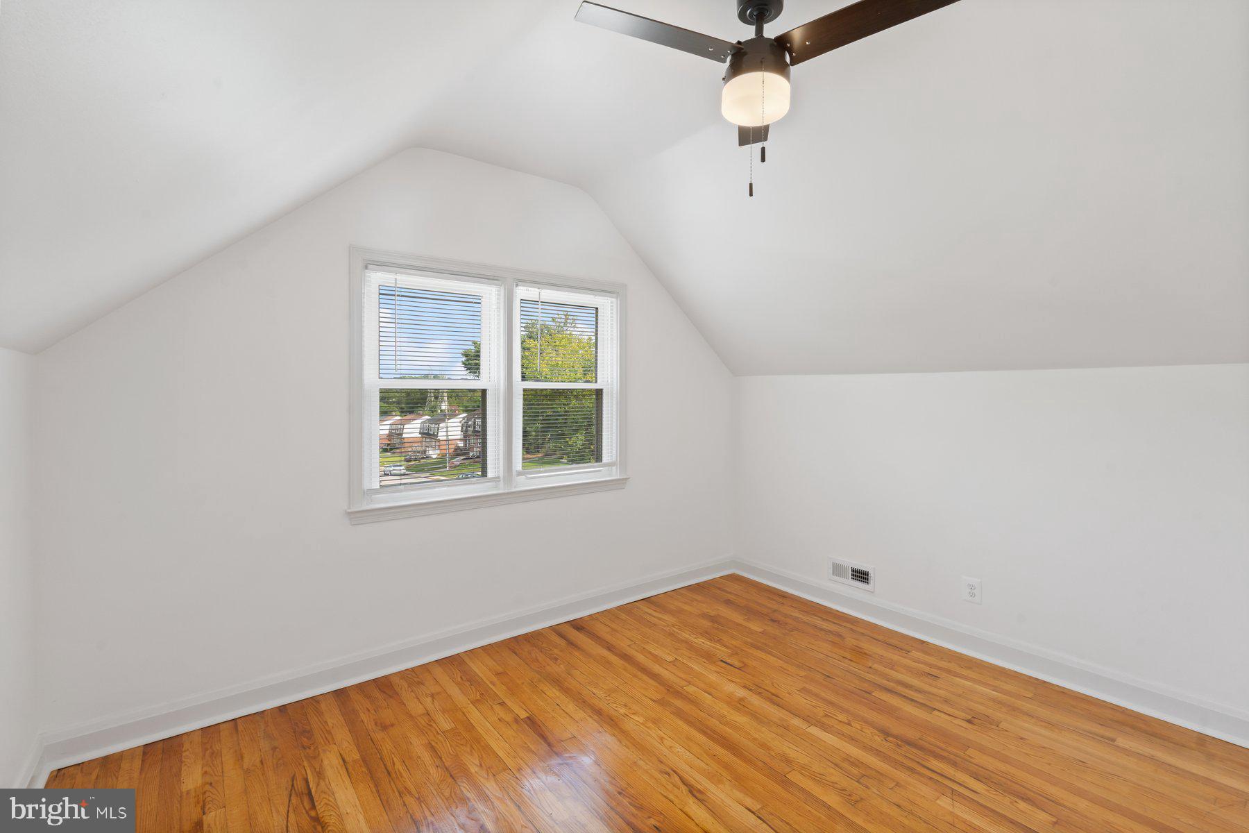 CEDONIA - Residential