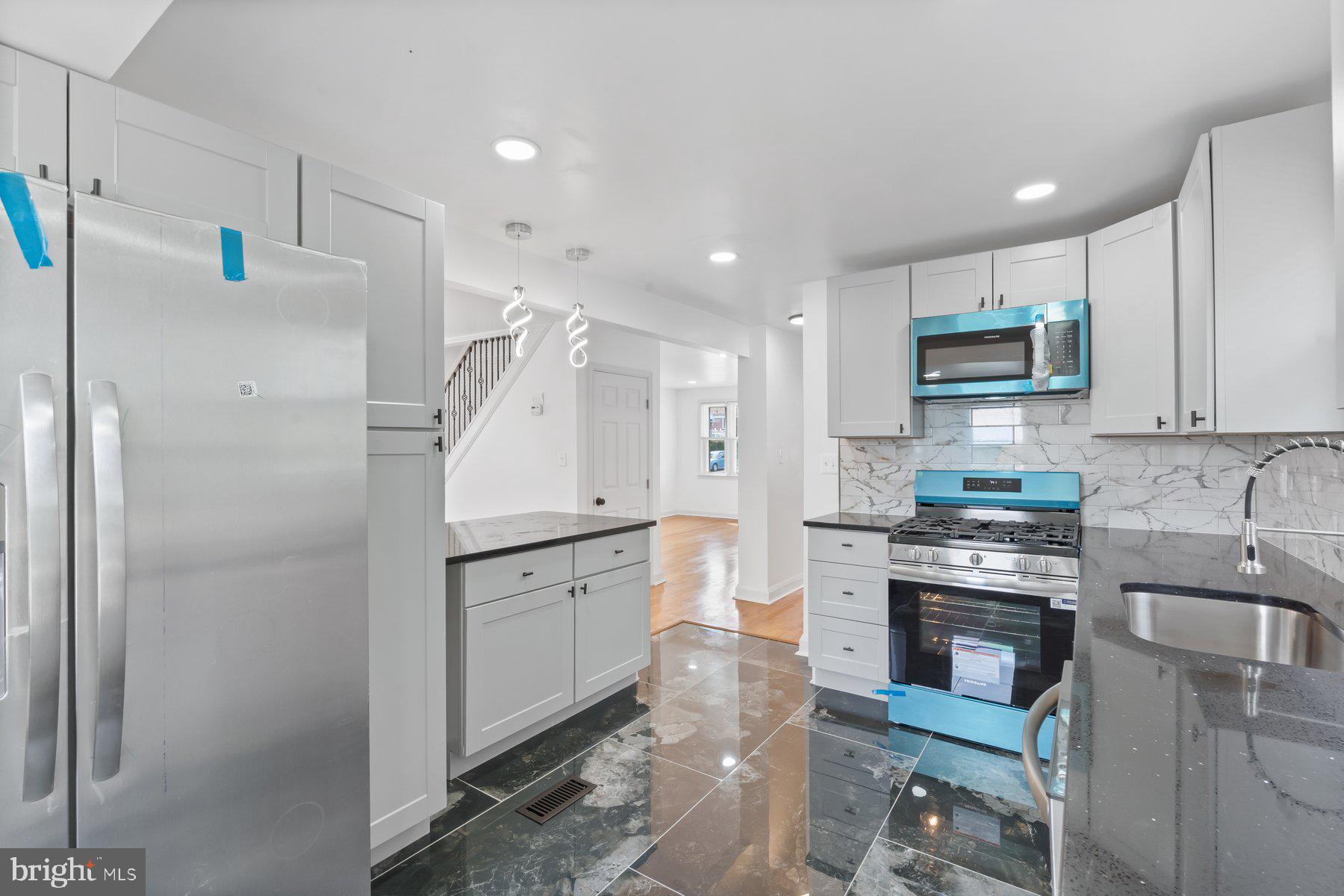 CEDONIA - Residential