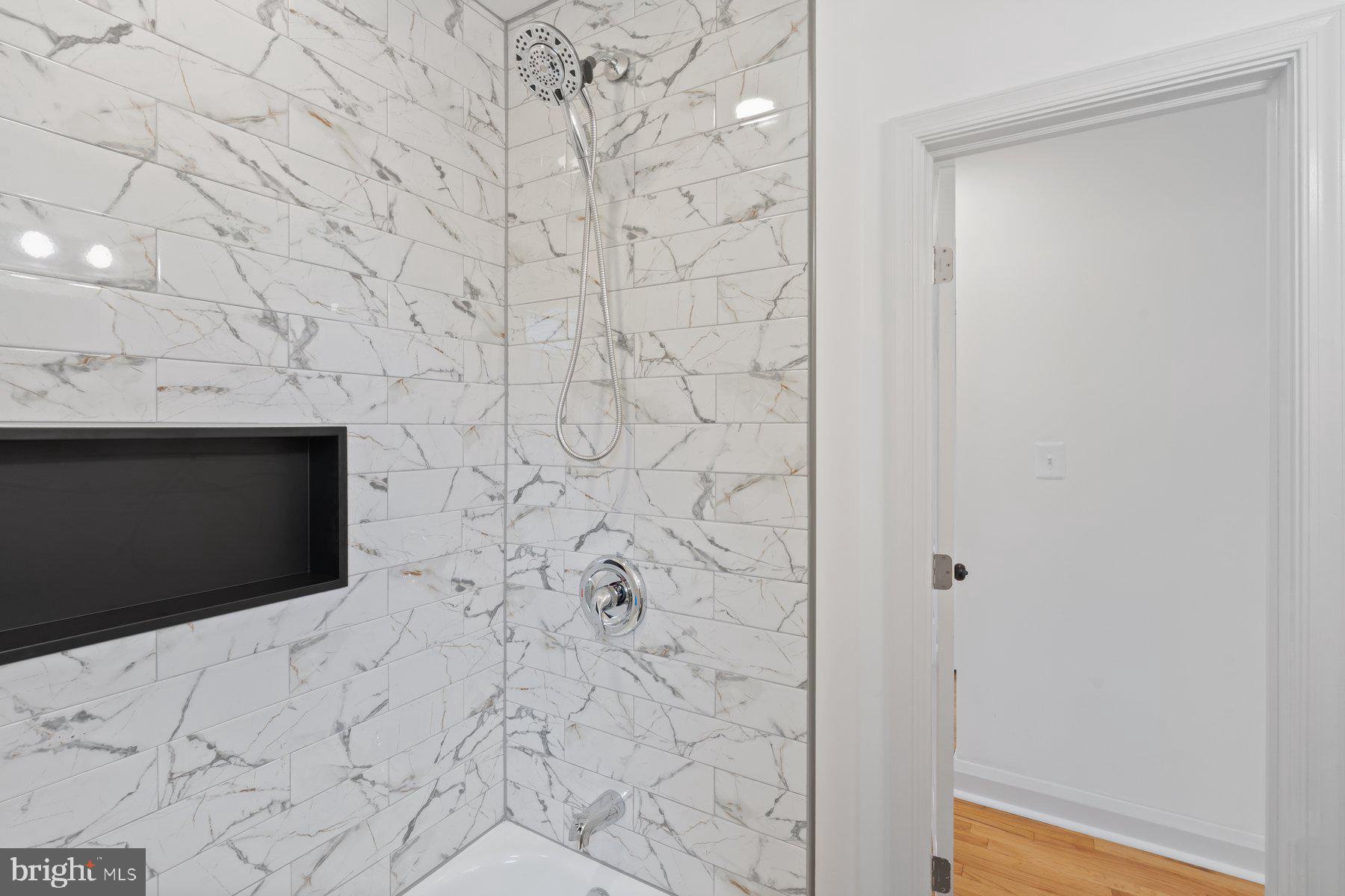 CEDONIA - Residential