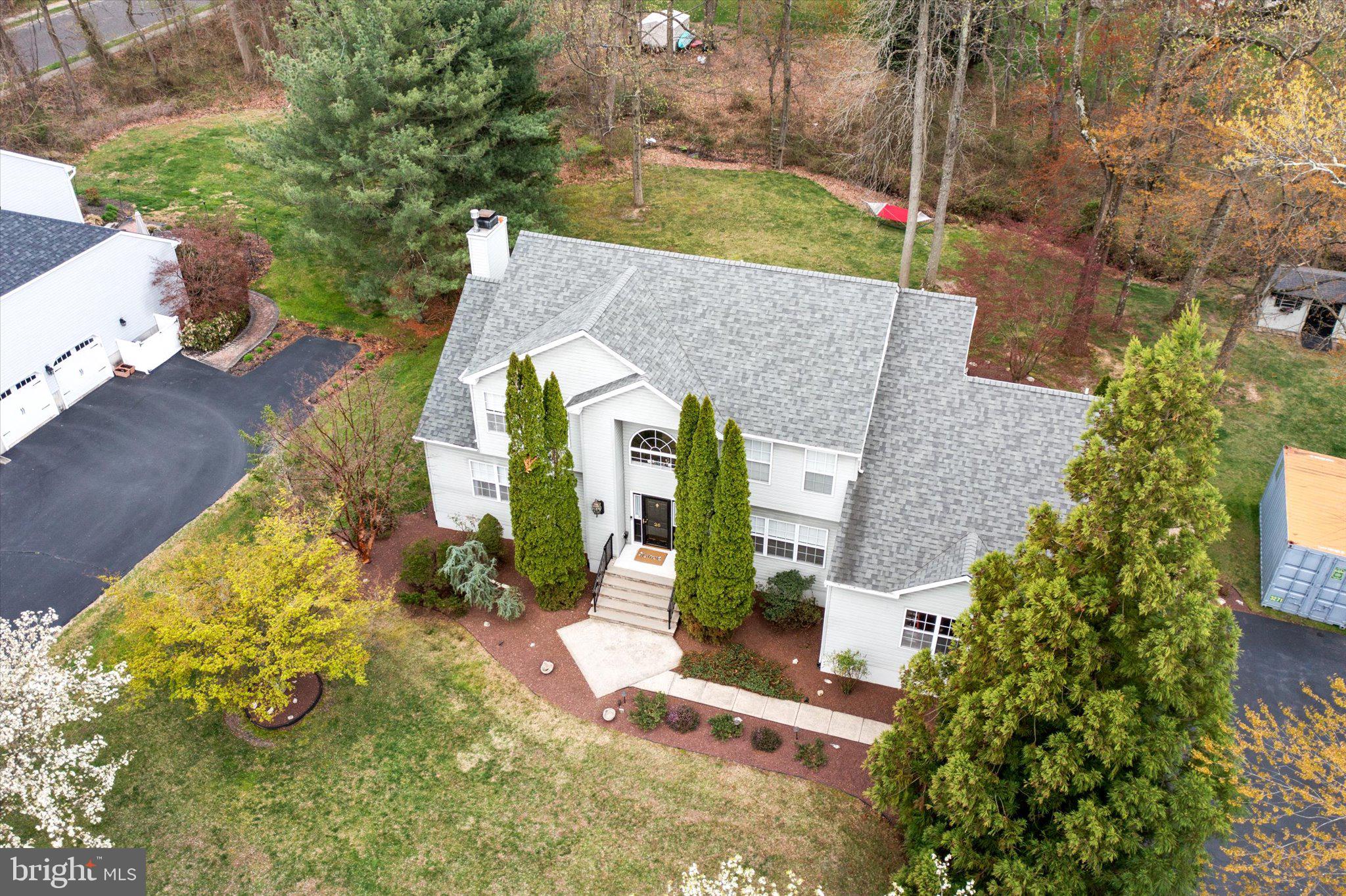 26 ARNOLD LANE