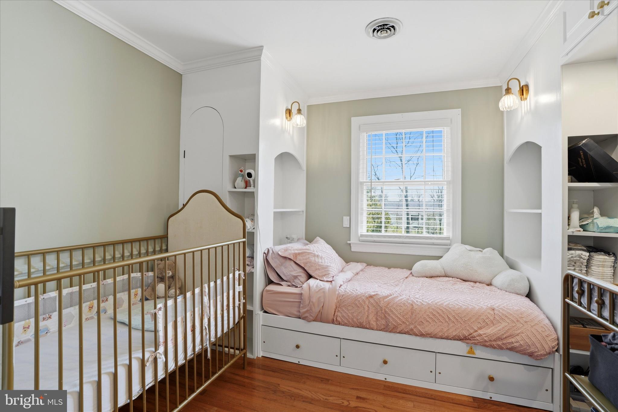 SPRINGHOUSE WEST - Residential