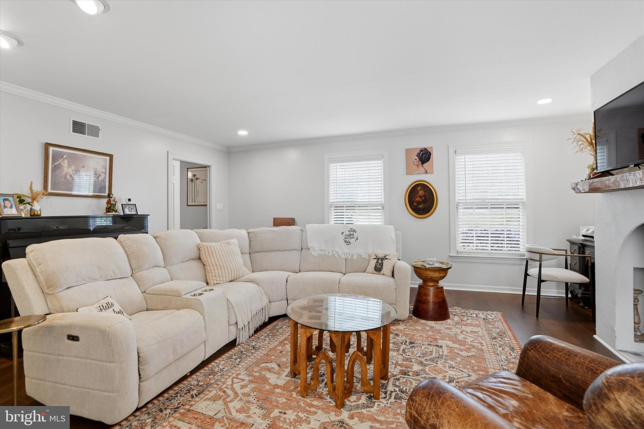 SPRINGHOUSE WEST - Residential