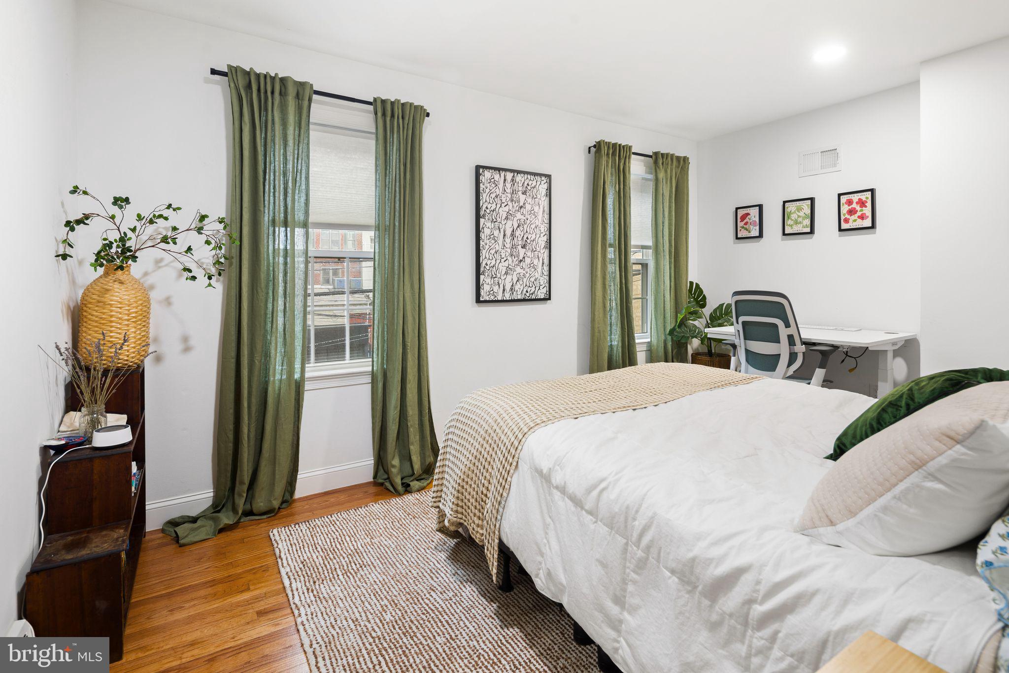 RITTENHOUSE SQUARE - Residential