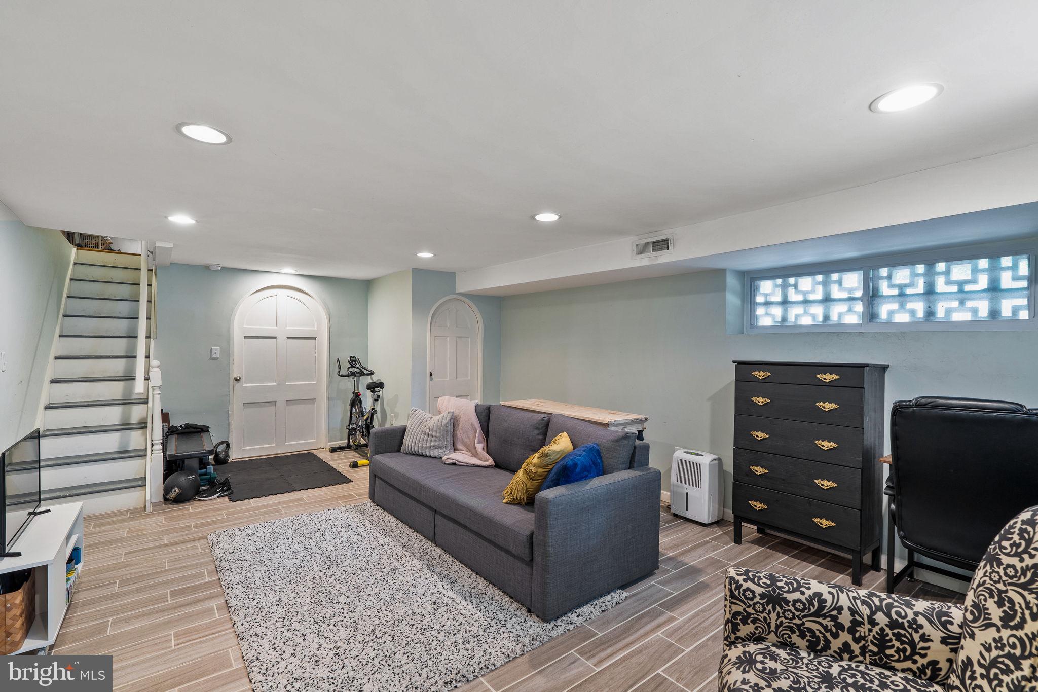 EAST MT AIRY - Residential