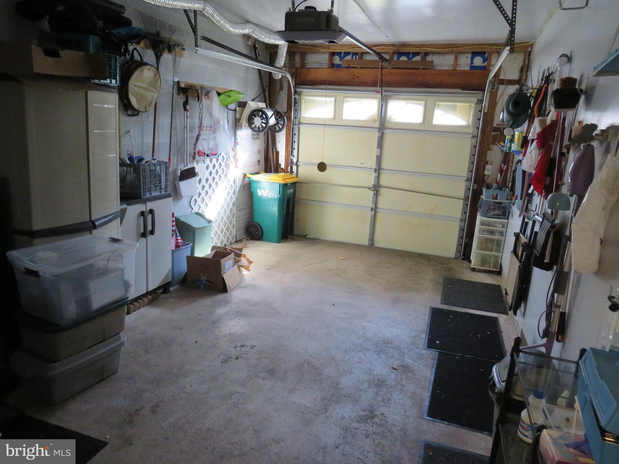 SUMMIT TRACE - Residential