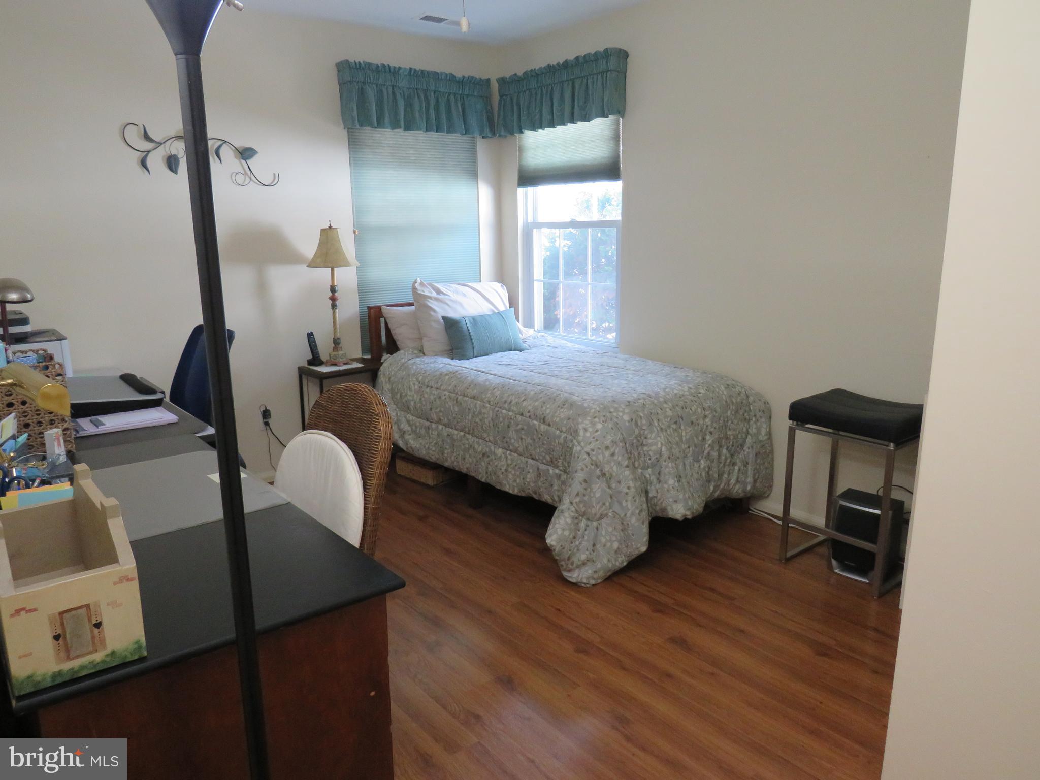 SUMMIT TRACE - Residential