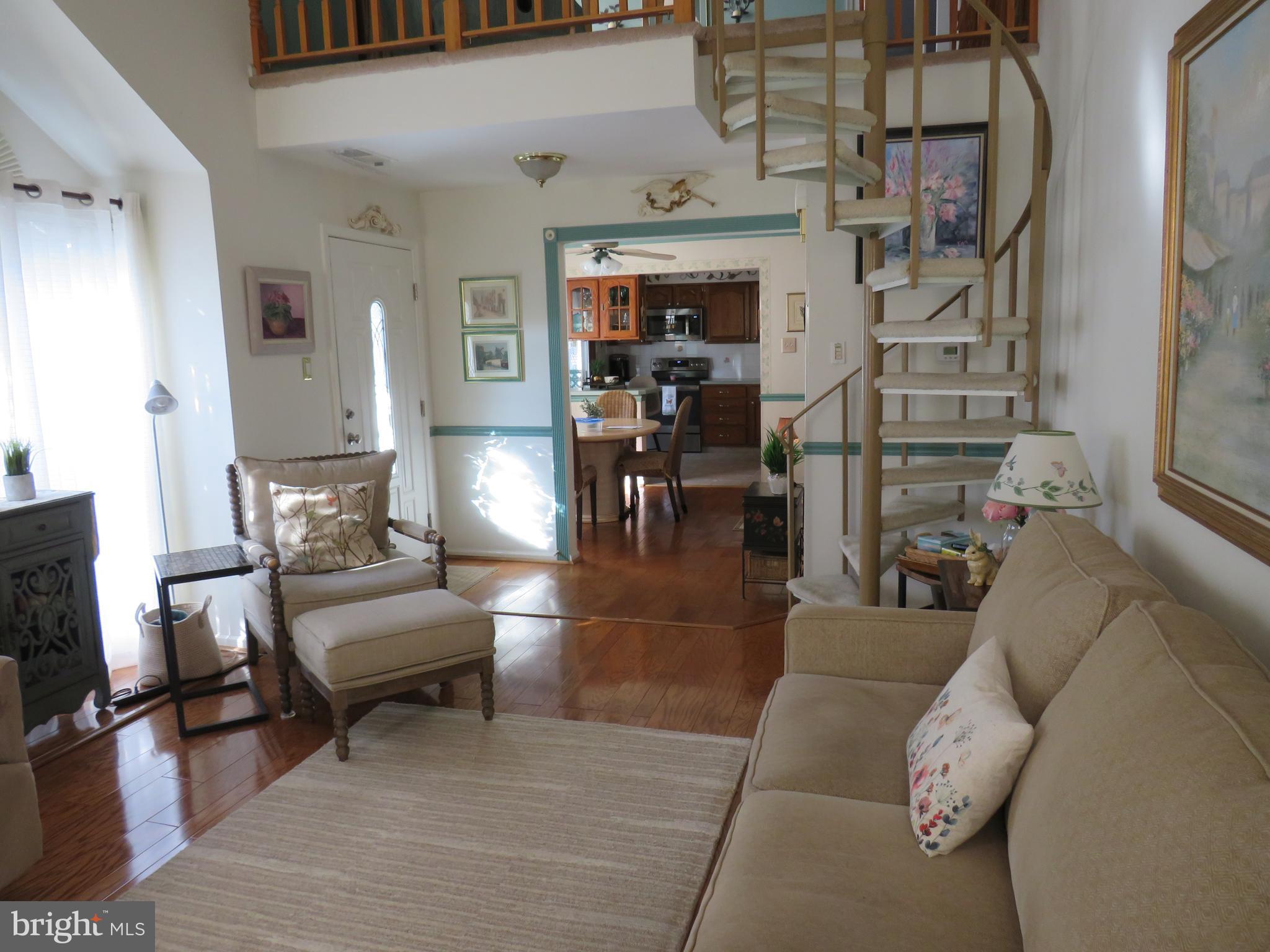 SUMMIT TRACE - Residential