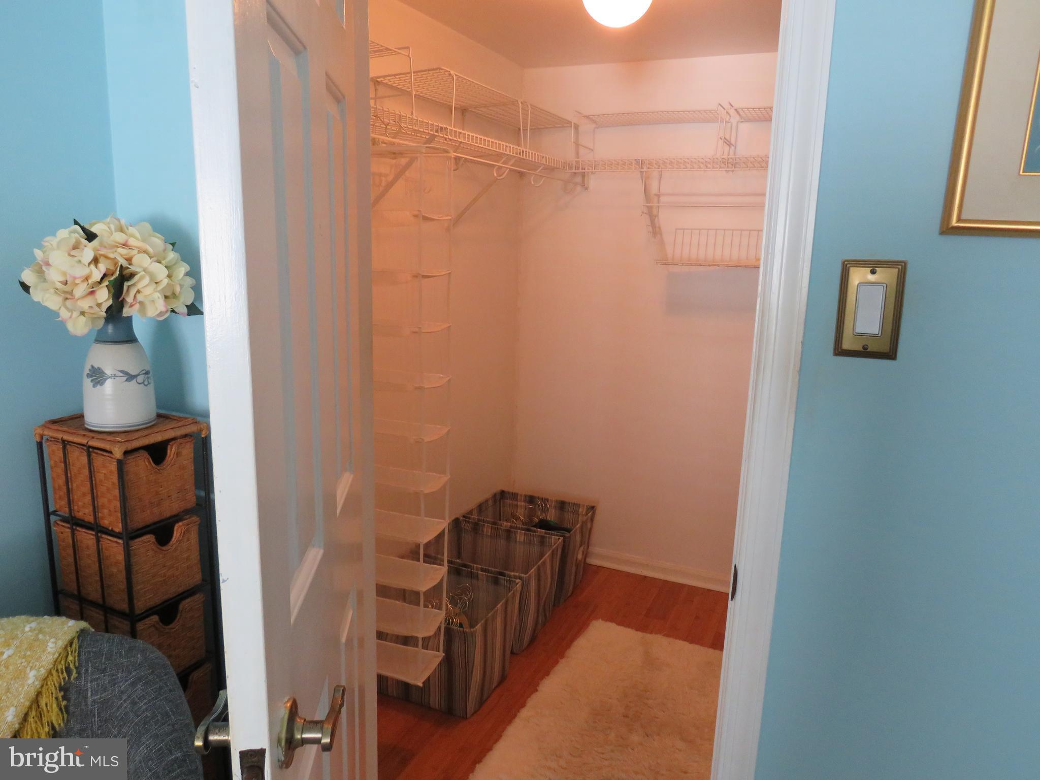 SUMMIT TRACE - Residential