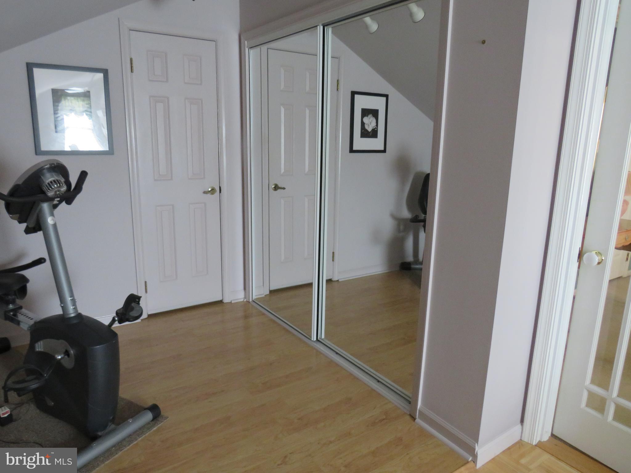 SUMMIT TRACE - Residential