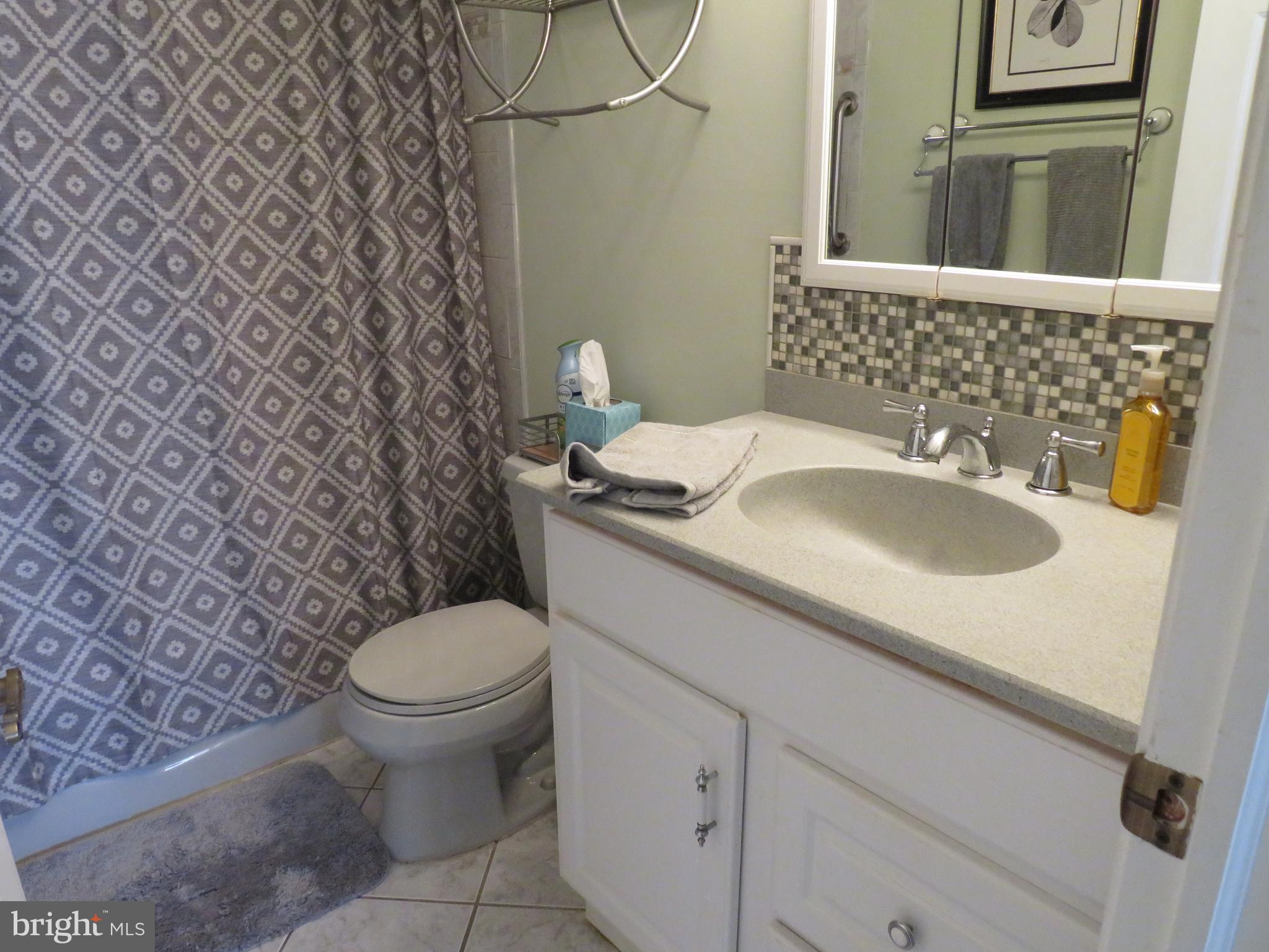 SUMMIT TRACE - Residential