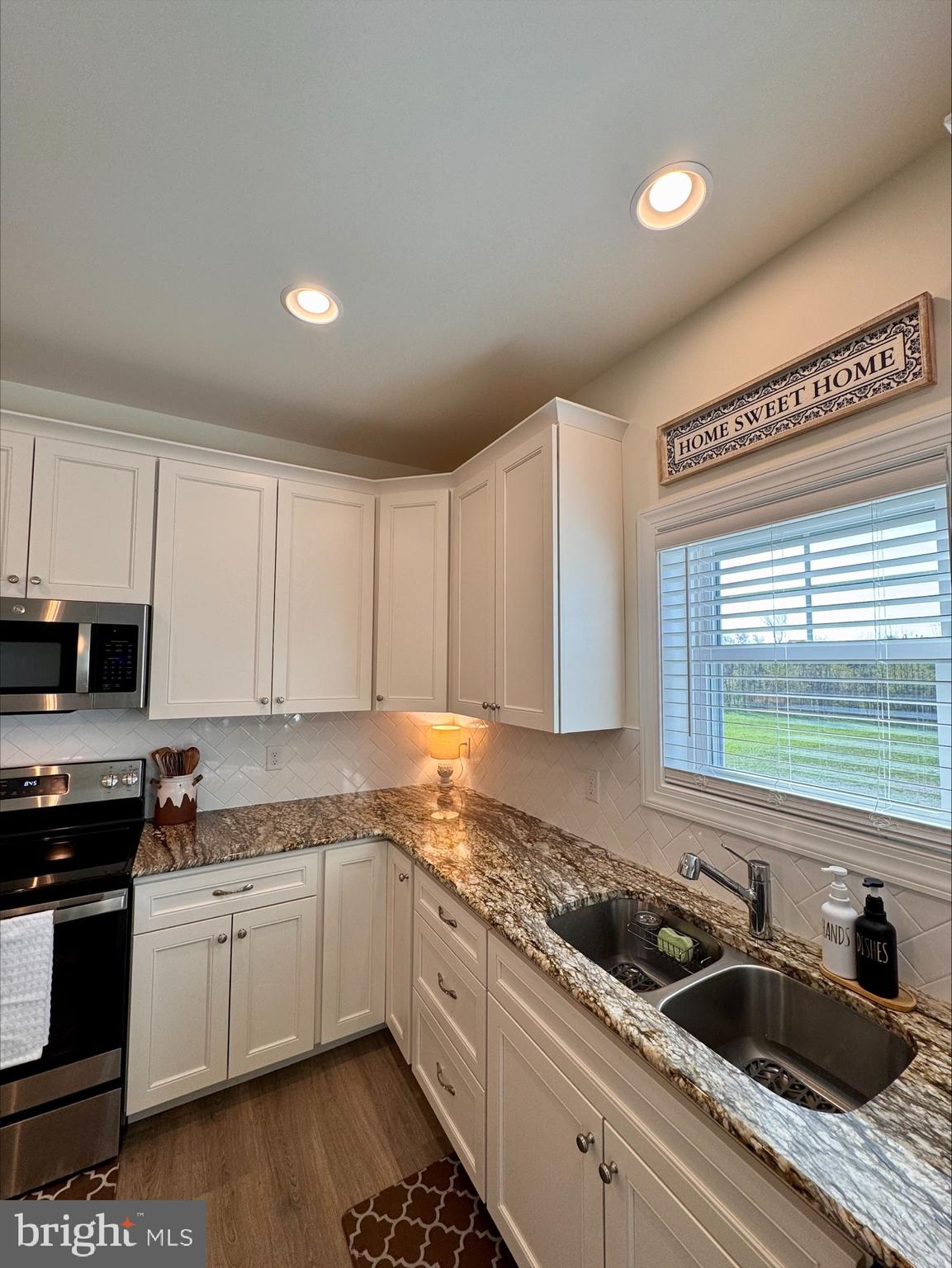 DOGWOOD MEADOWS - Residential