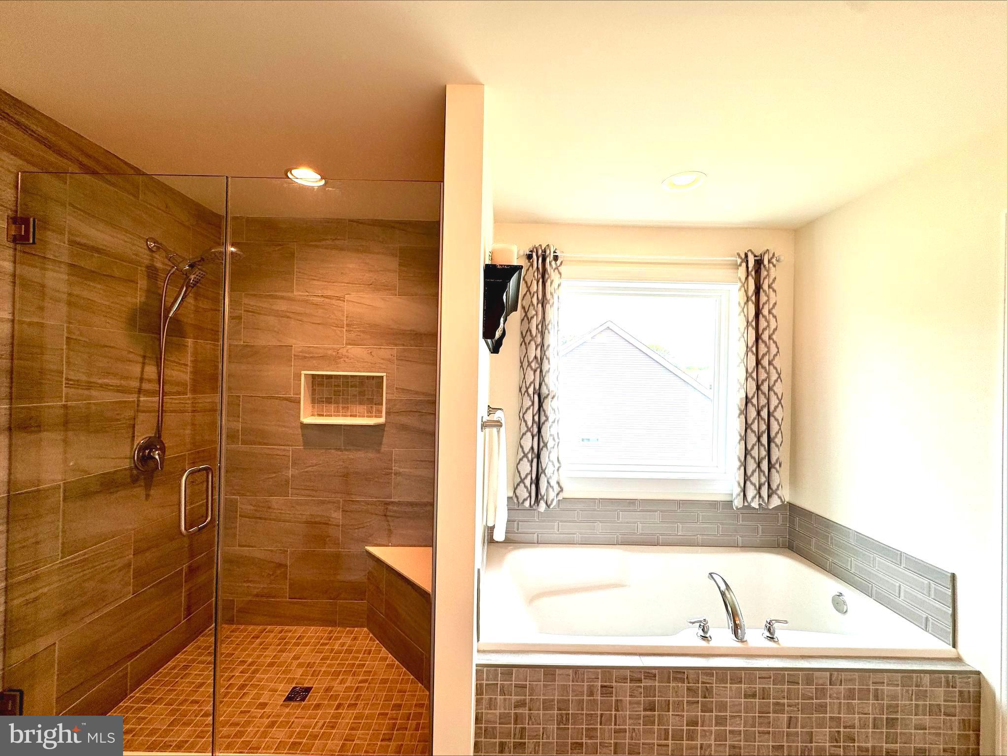 DOGWOOD MEADOWS - Residential