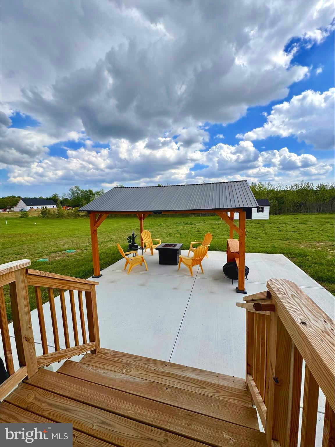 DOGWOOD MEADOWS - Residential