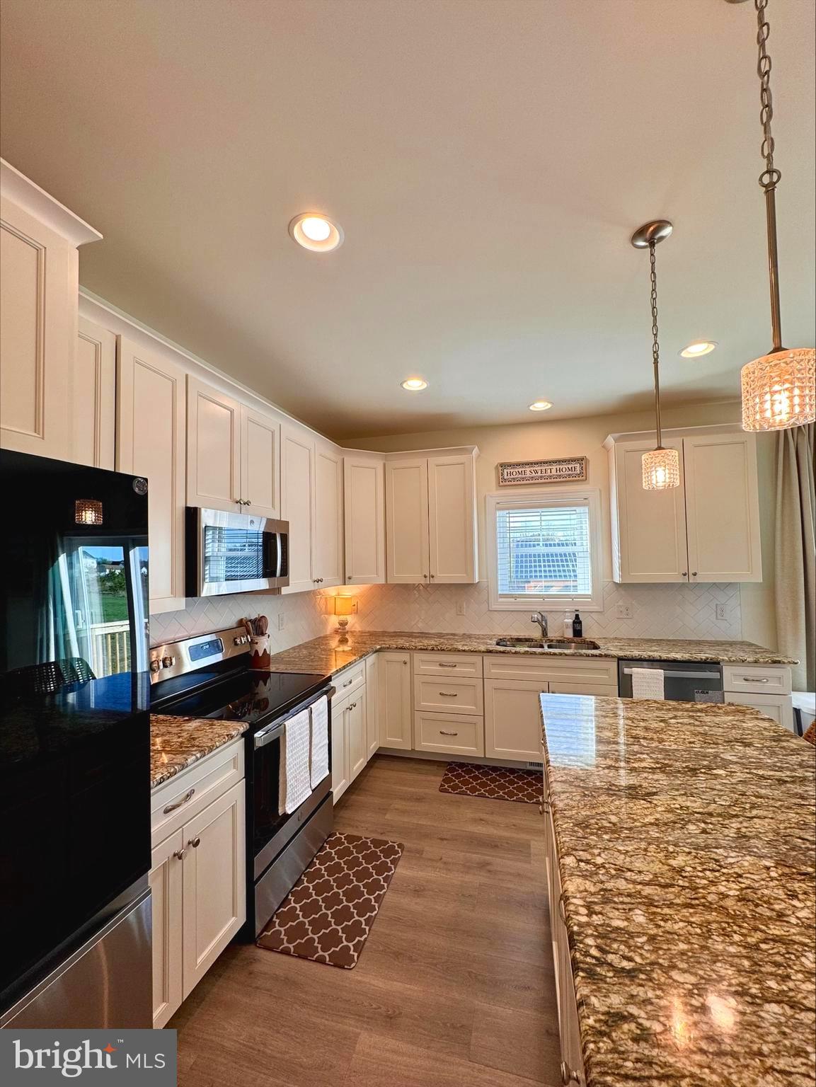 DOGWOOD MEADOWS - Residential