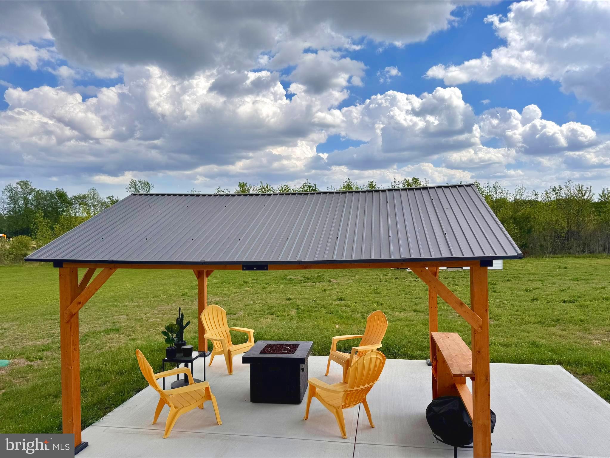 DOGWOOD MEADOWS - Residential