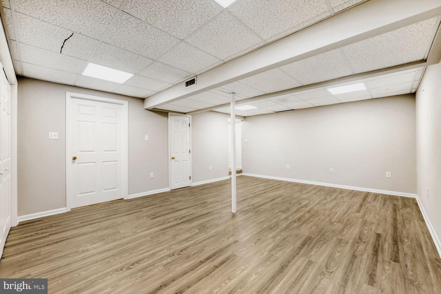 WOODWARD SQUARE - Residential