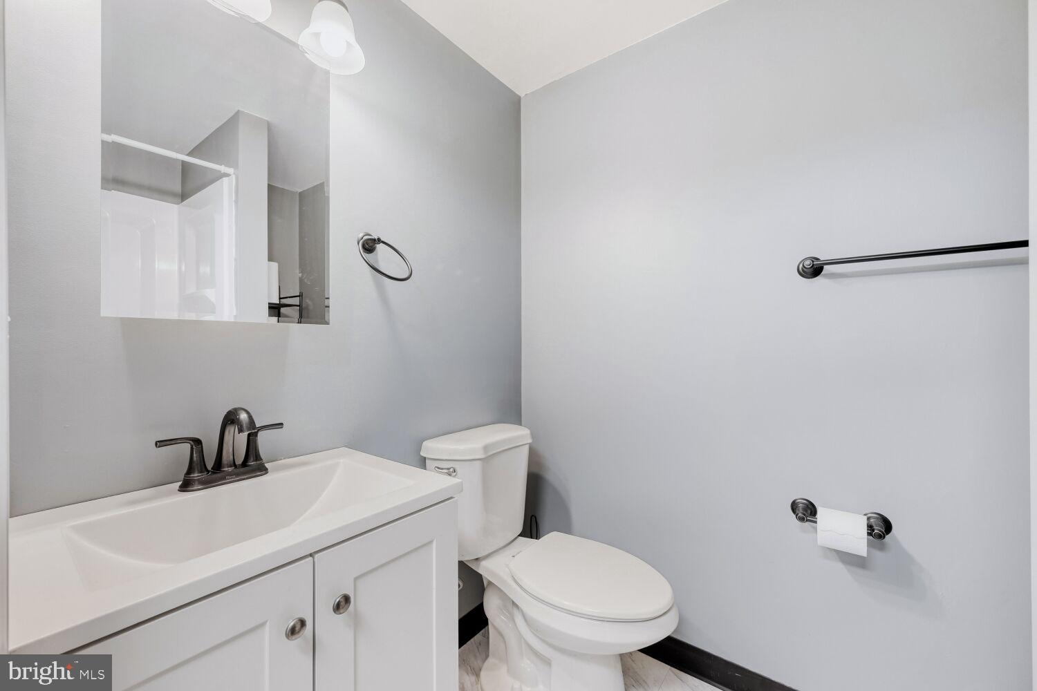 WOODWARD SQUARE - Residential