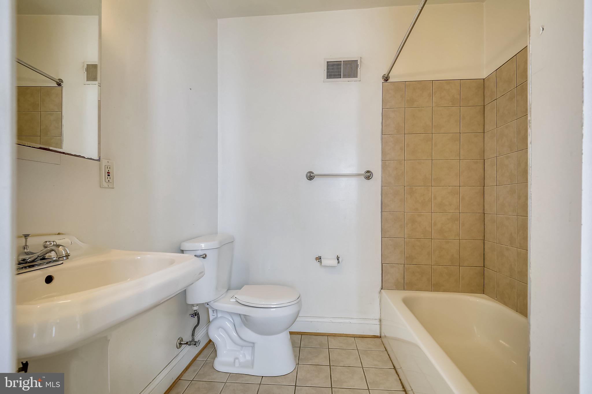 SOUTH BALTIMORE - Residential