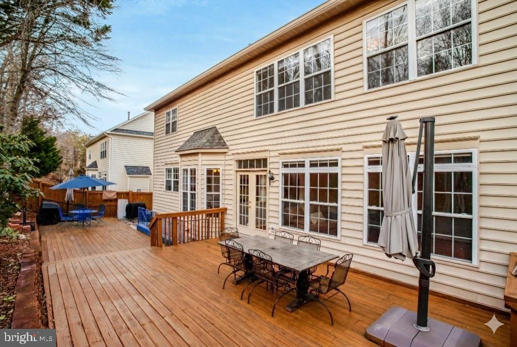 POHICK CROSSING - Residential