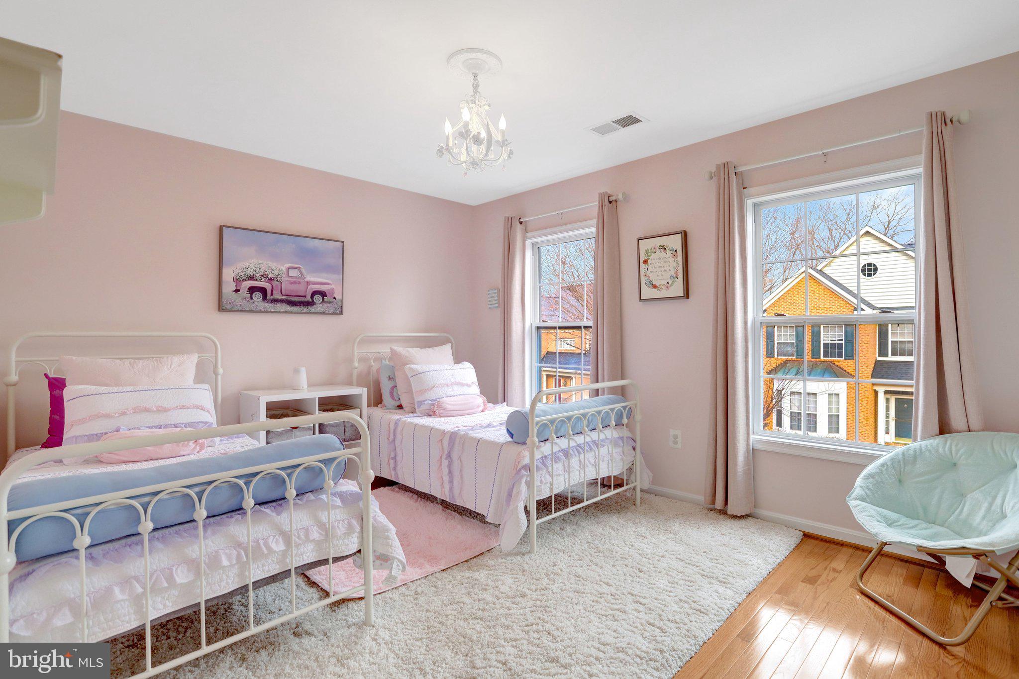 POHICK CROSSING - Residential