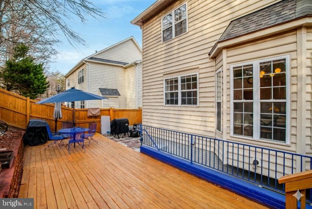 POHICK CROSSING - Residential