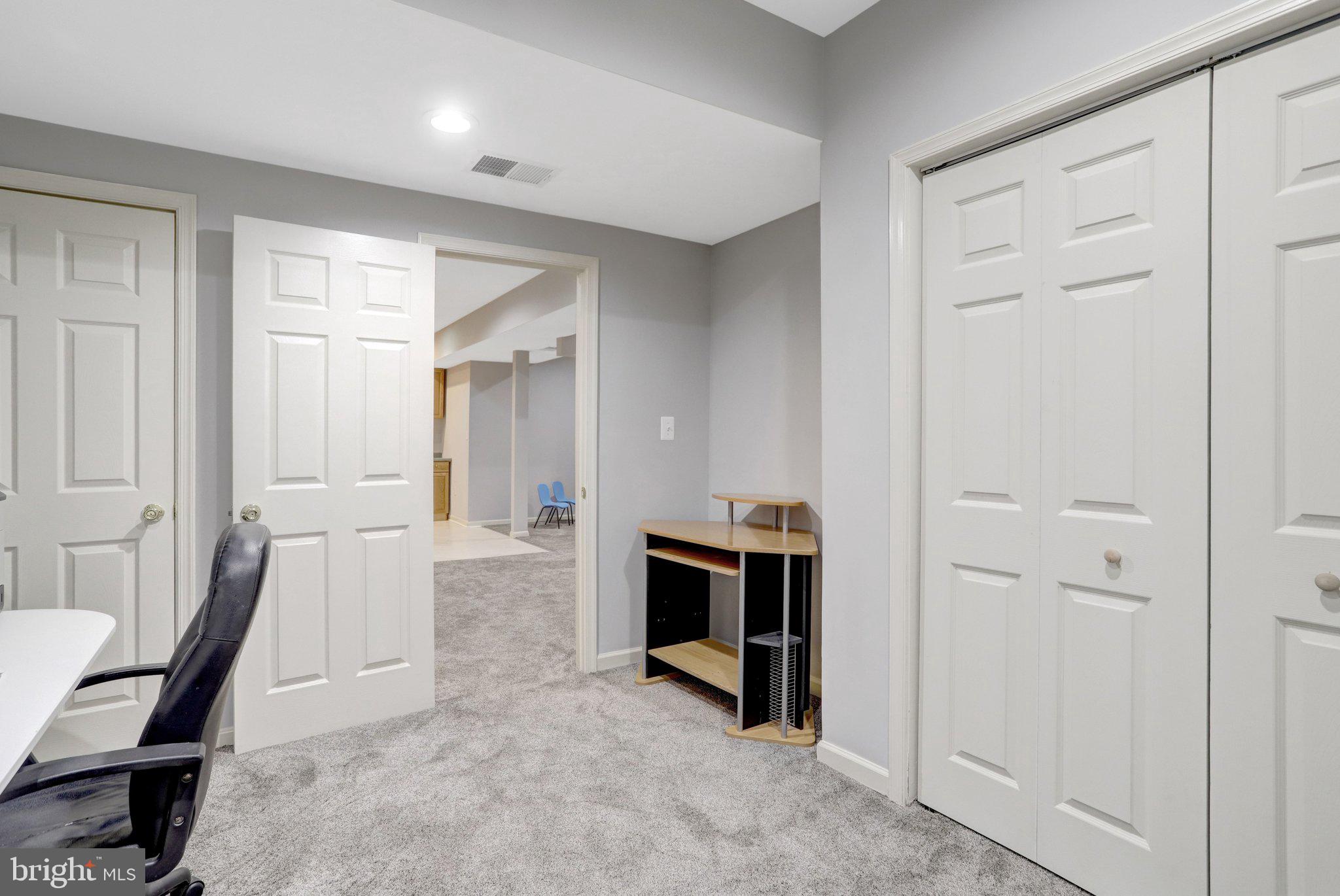 POHICK CROSSING - Residential