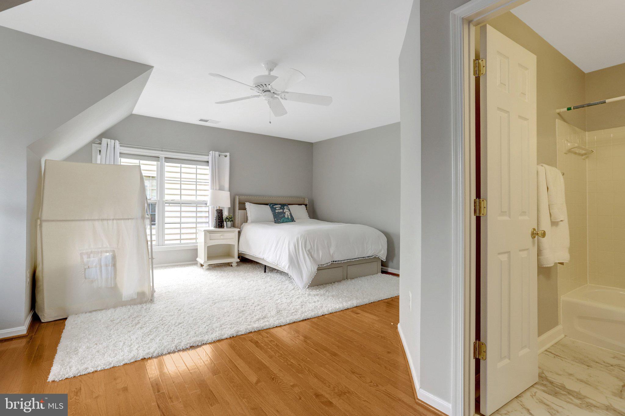 POHICK CROSSING - Residential