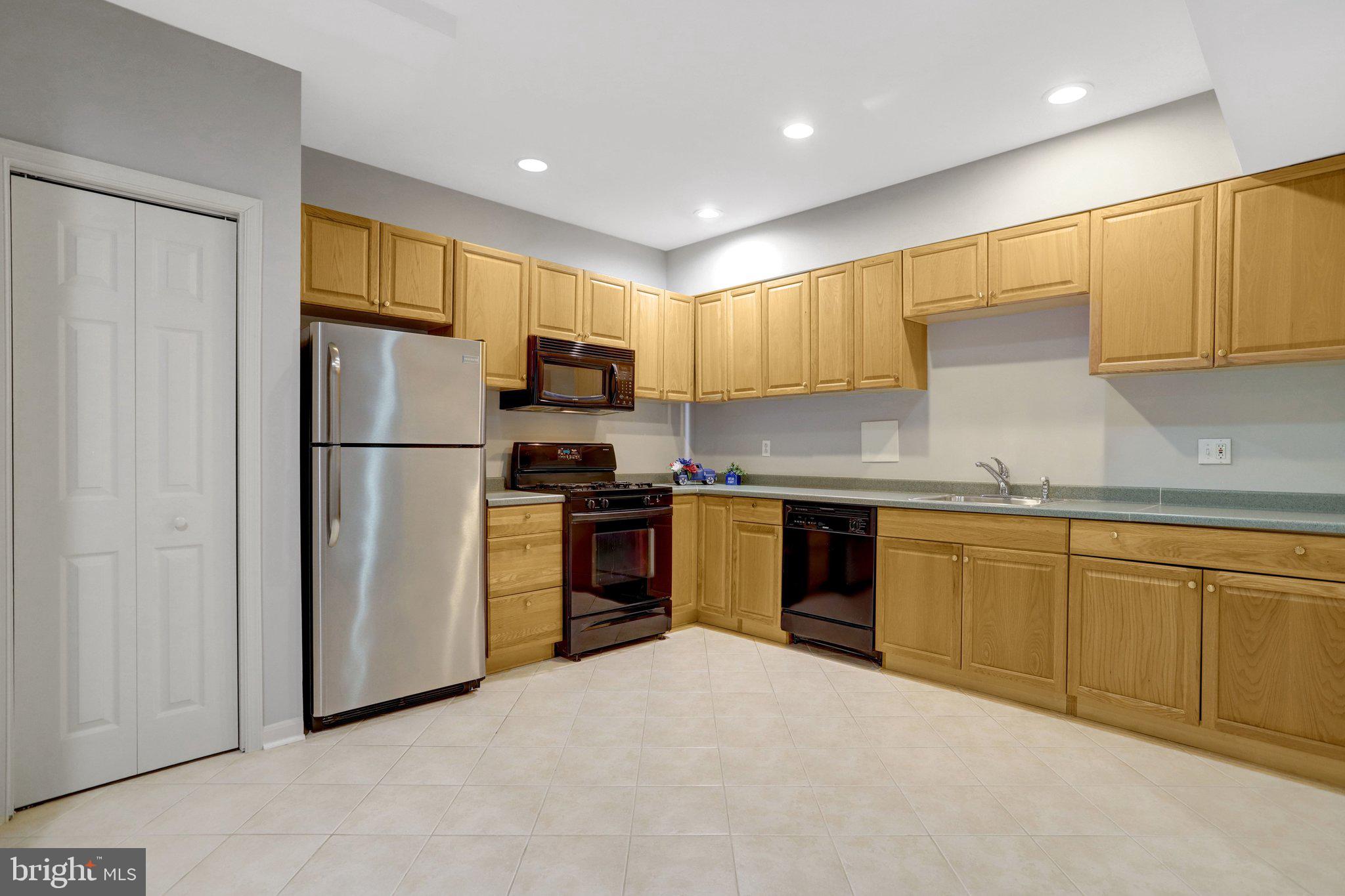 POHICK CROSSING - Residential