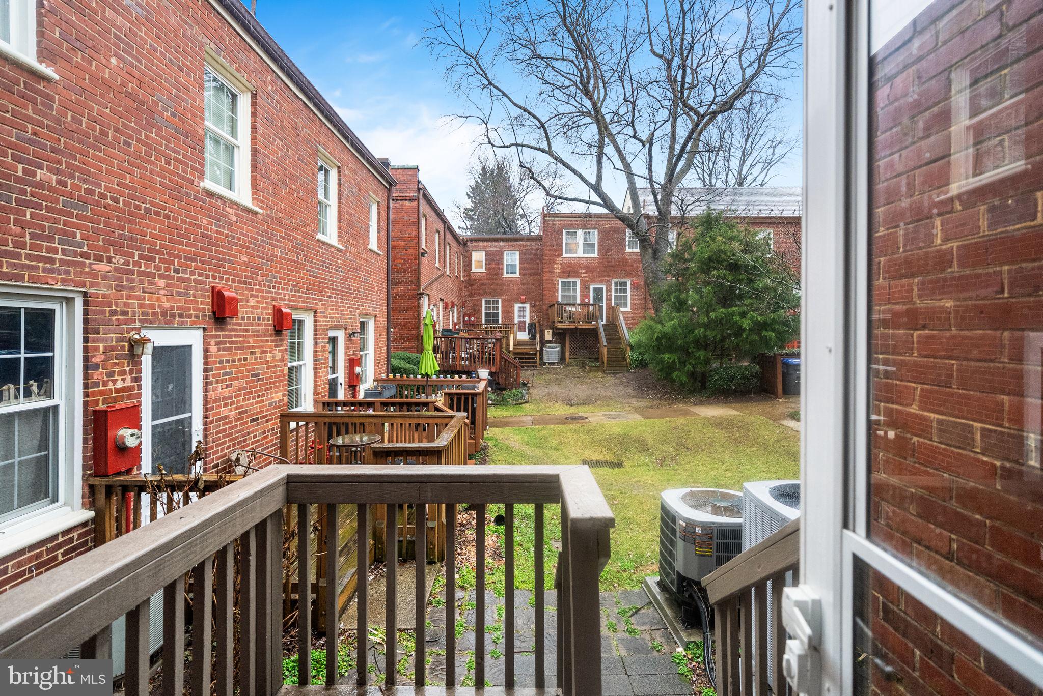 ARLINGTON VILLAGE - Residential