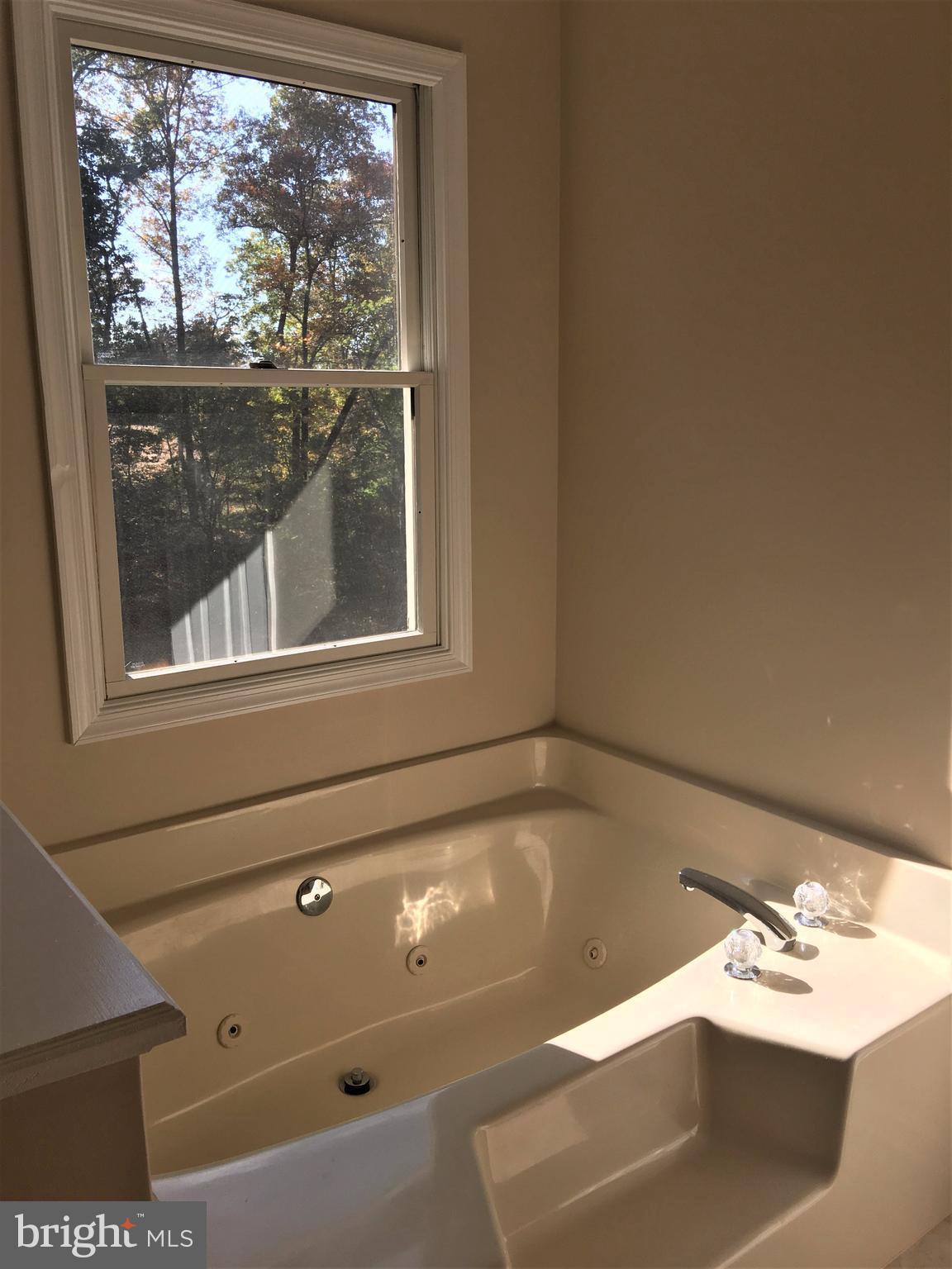 CRESSEN RUN - Residential