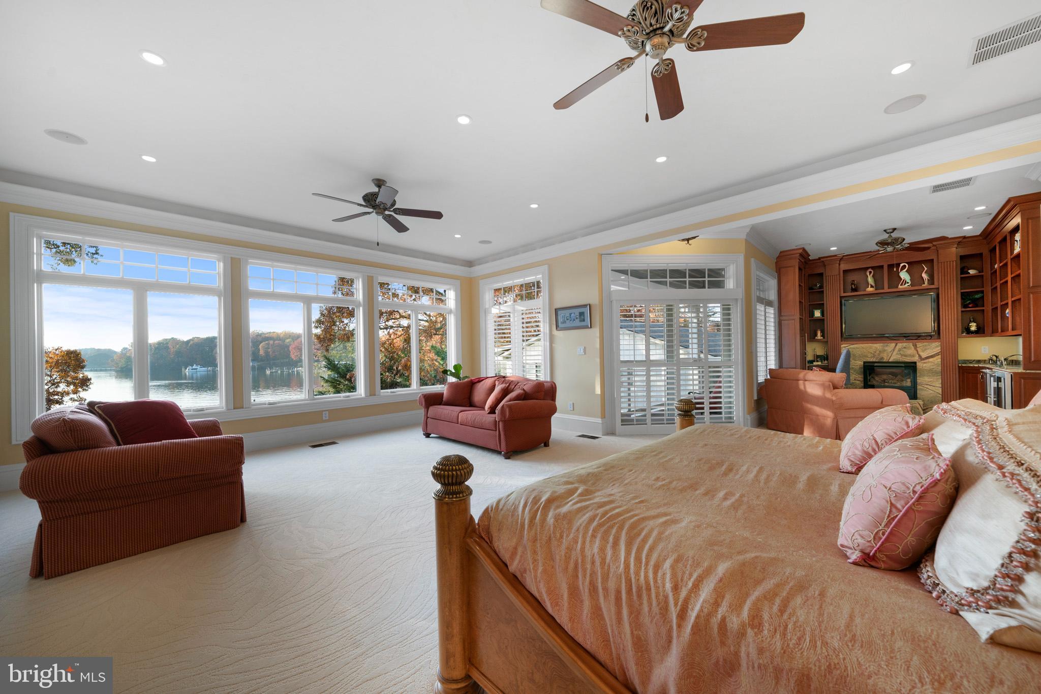 DRUM POINT - Residential