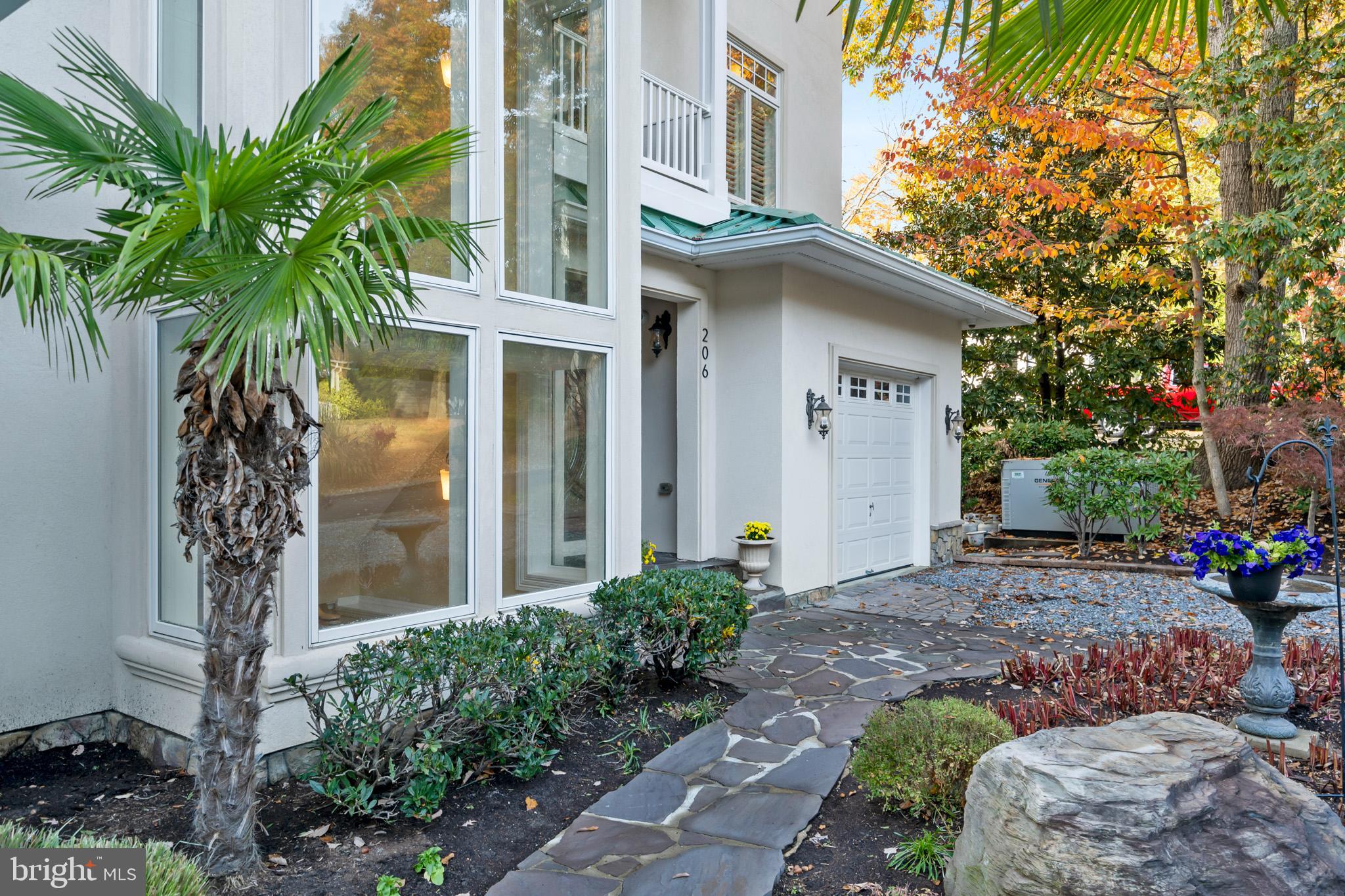 DRUM POINT - Residential