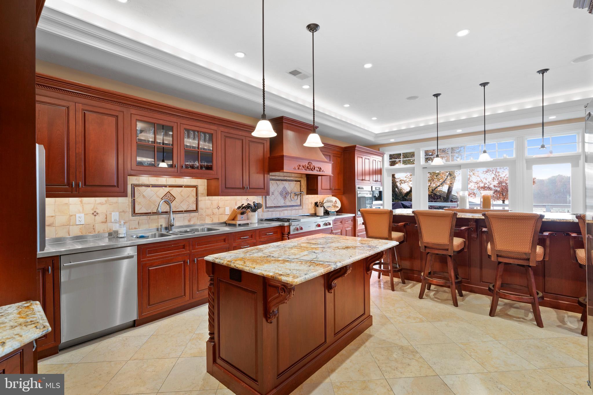 DRUM POINT - Residential