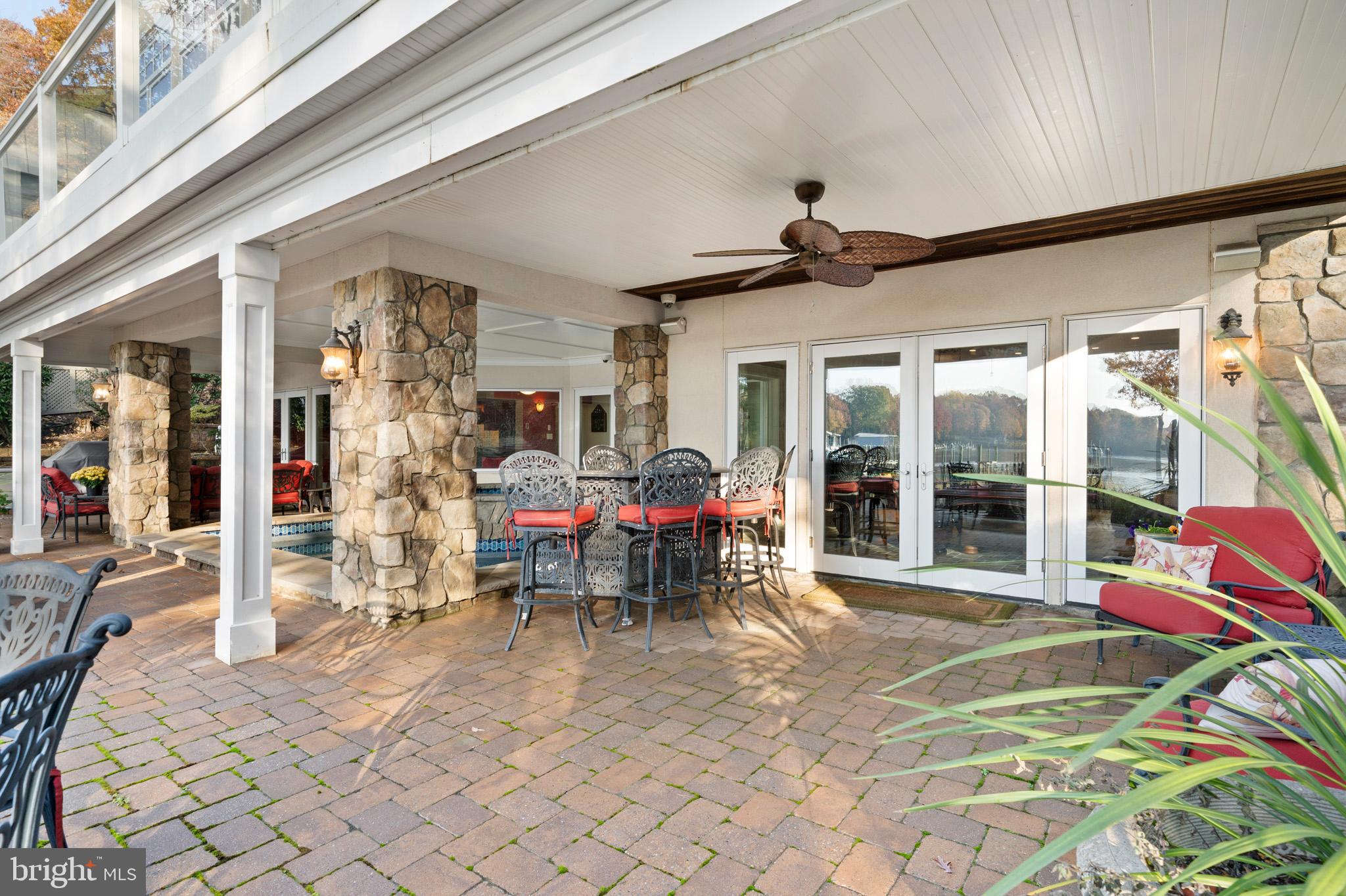 DRUM POINT - Residential