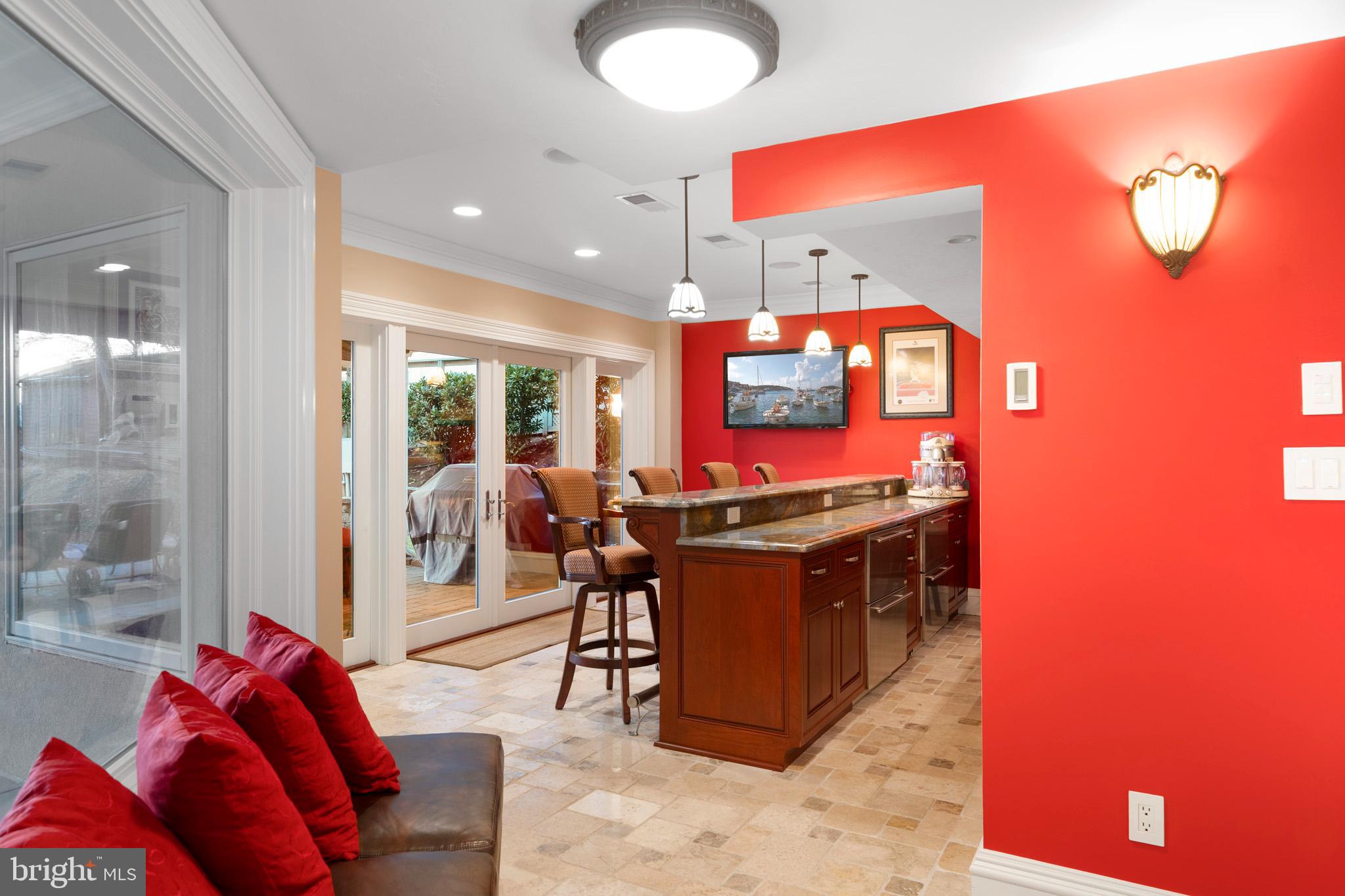 DRUM POINT - Residential