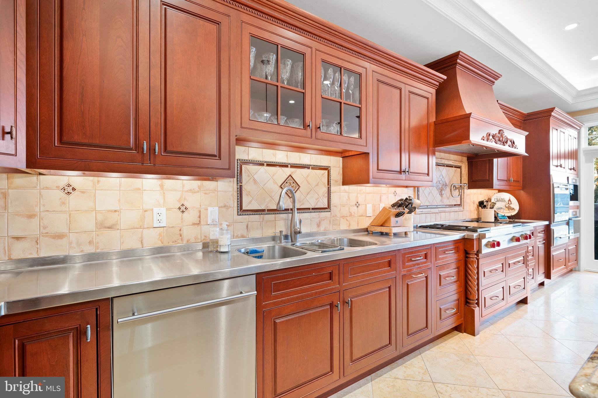 DRUM POINT - Residential