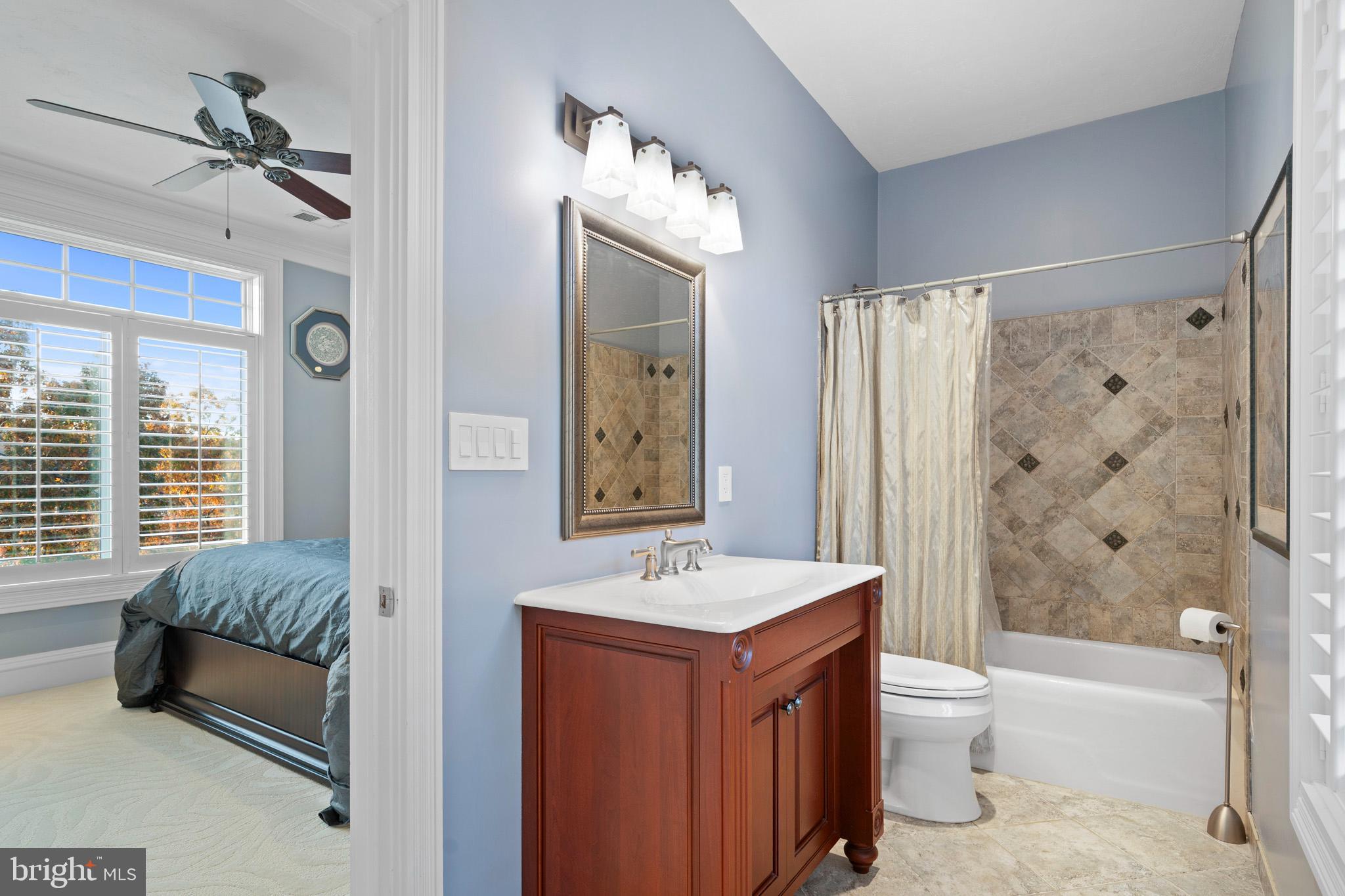 DRUM POINT - Residential