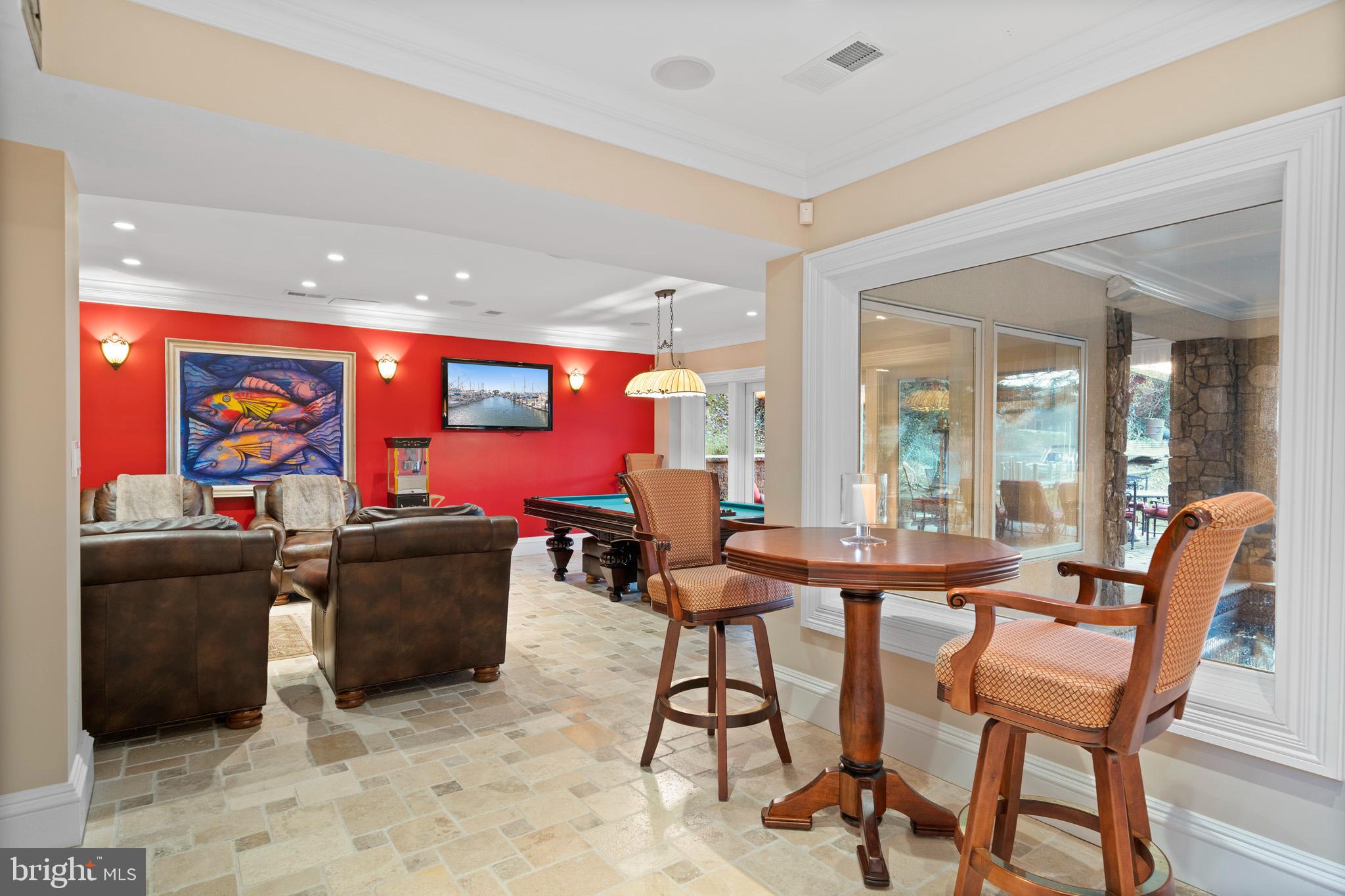 DRUM POINT - Residential