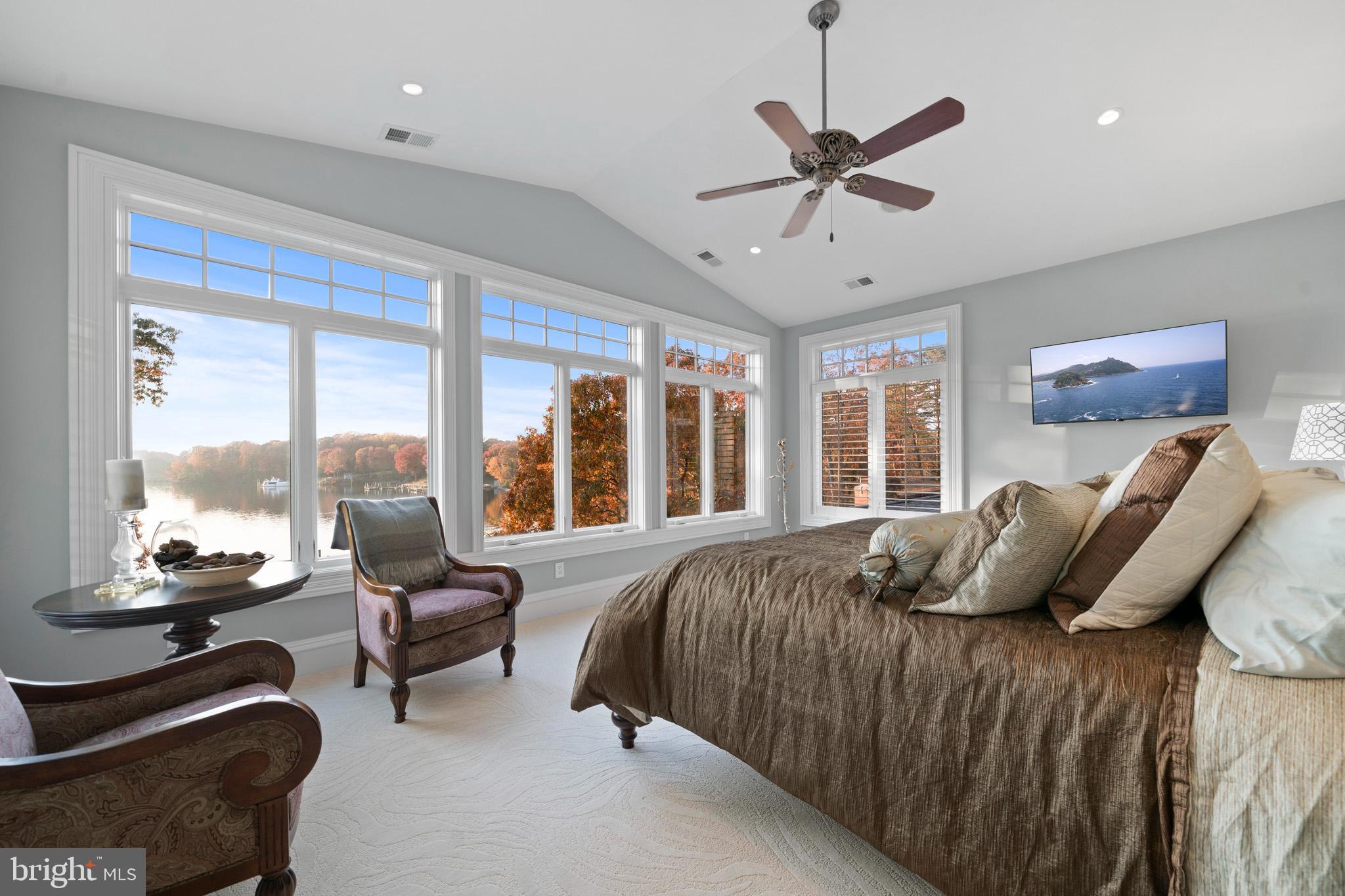 DRUM POINT - Residential