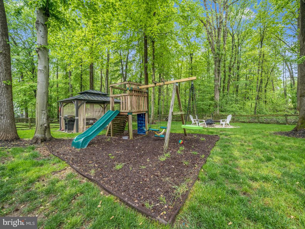 HARBORS OF NEWPORT - Residential