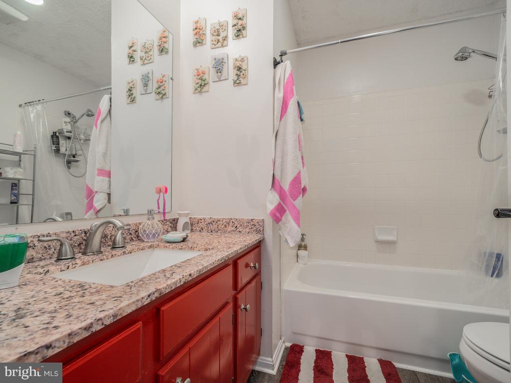 HARBORS OF NEWPORT - Residential