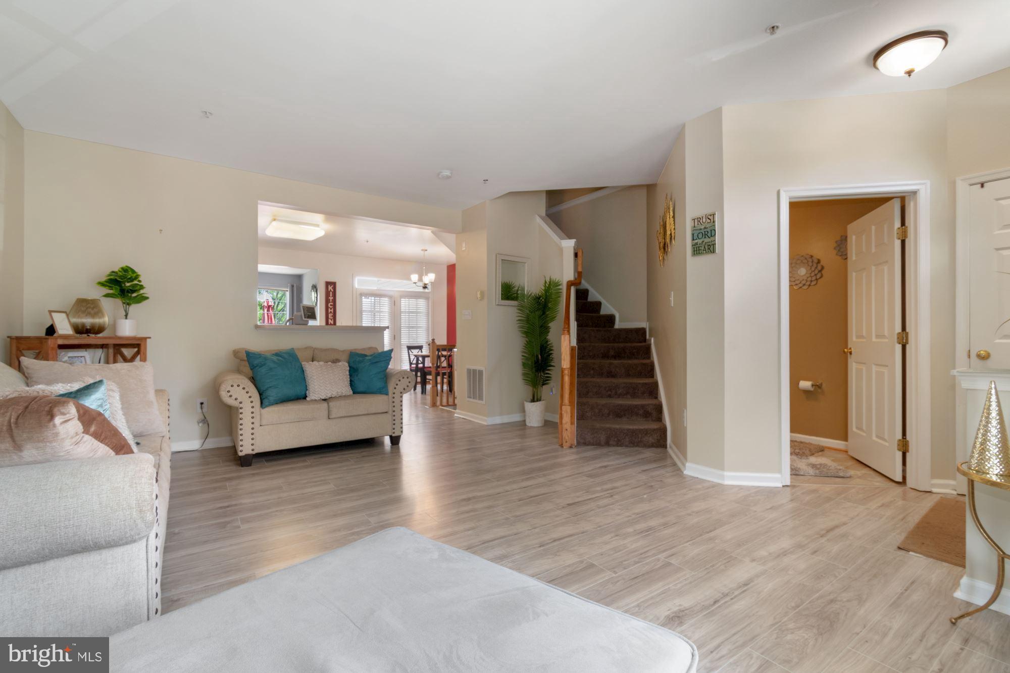 VISTA GARDENS PLAT 1> - Residential