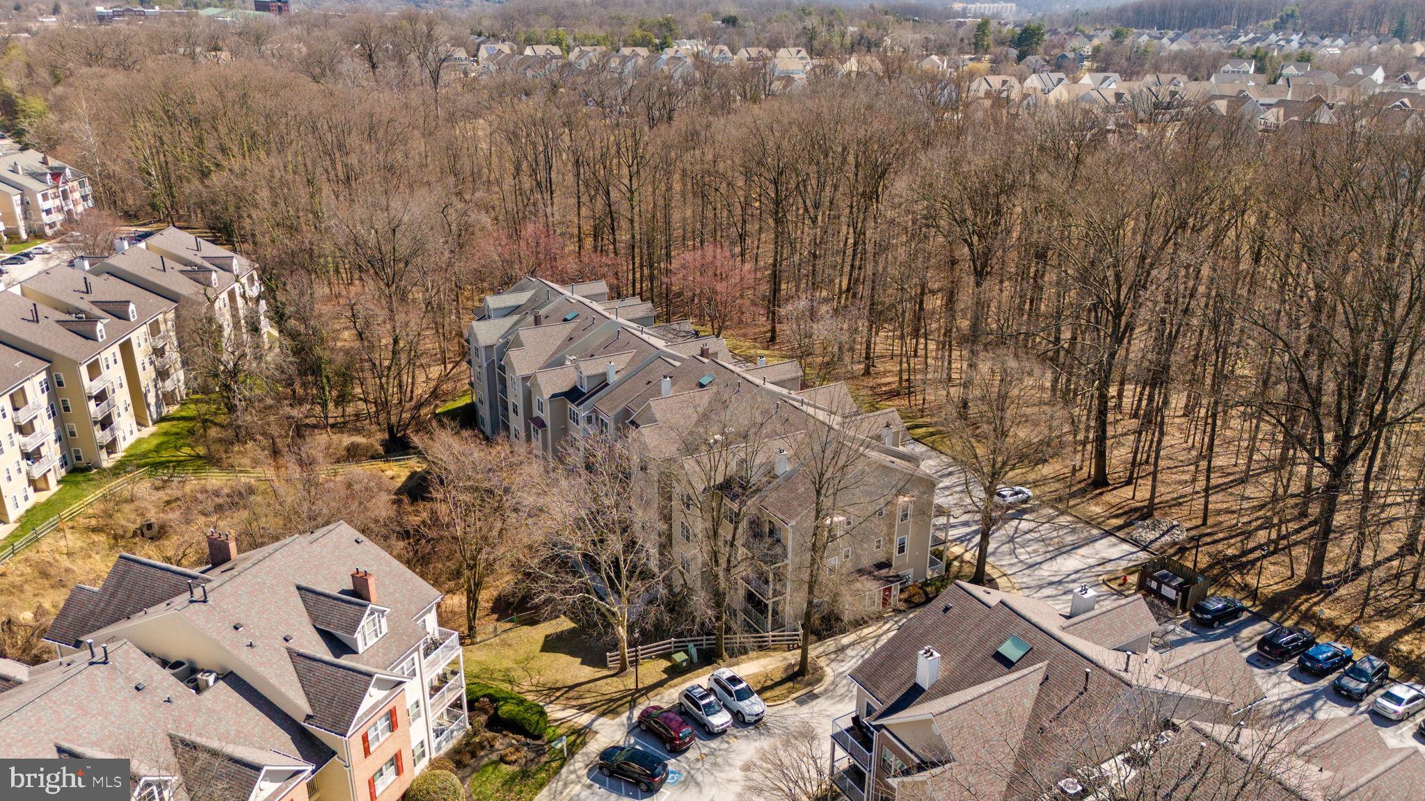 FALLS GABLE - Residential