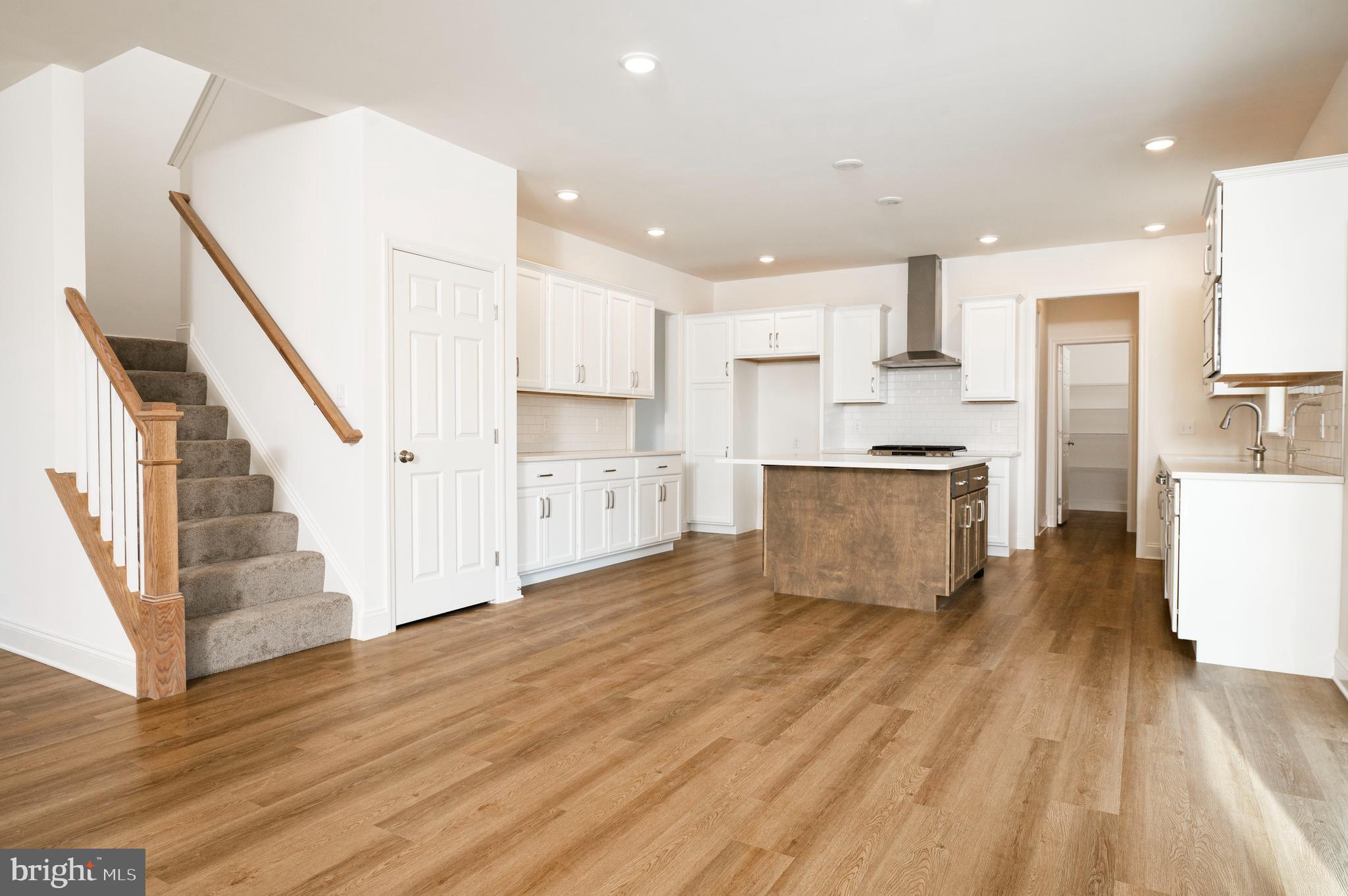 NISSLEY RUN - Residential